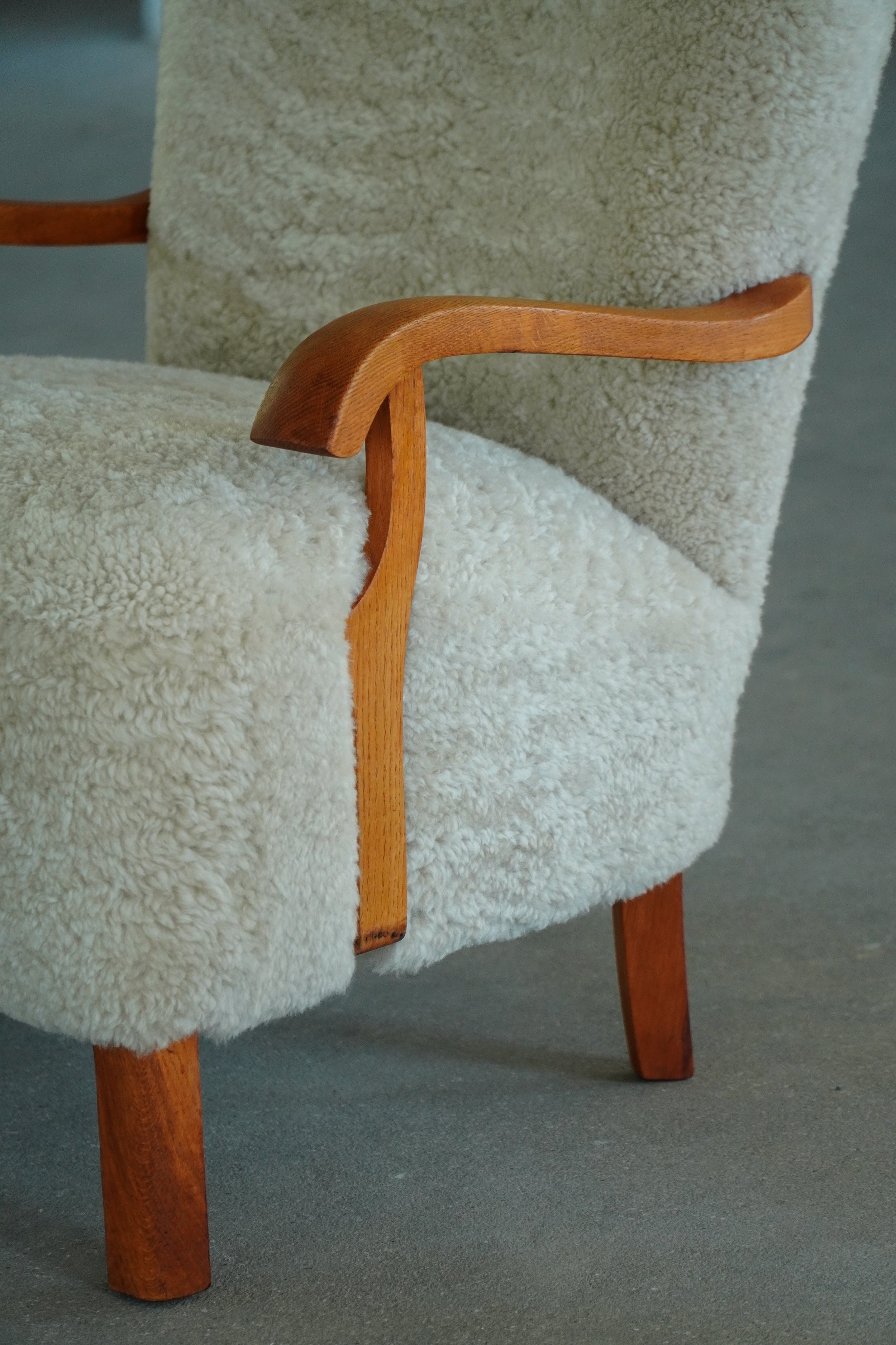 Lounge_Chairs_Lambswool-10.jpg