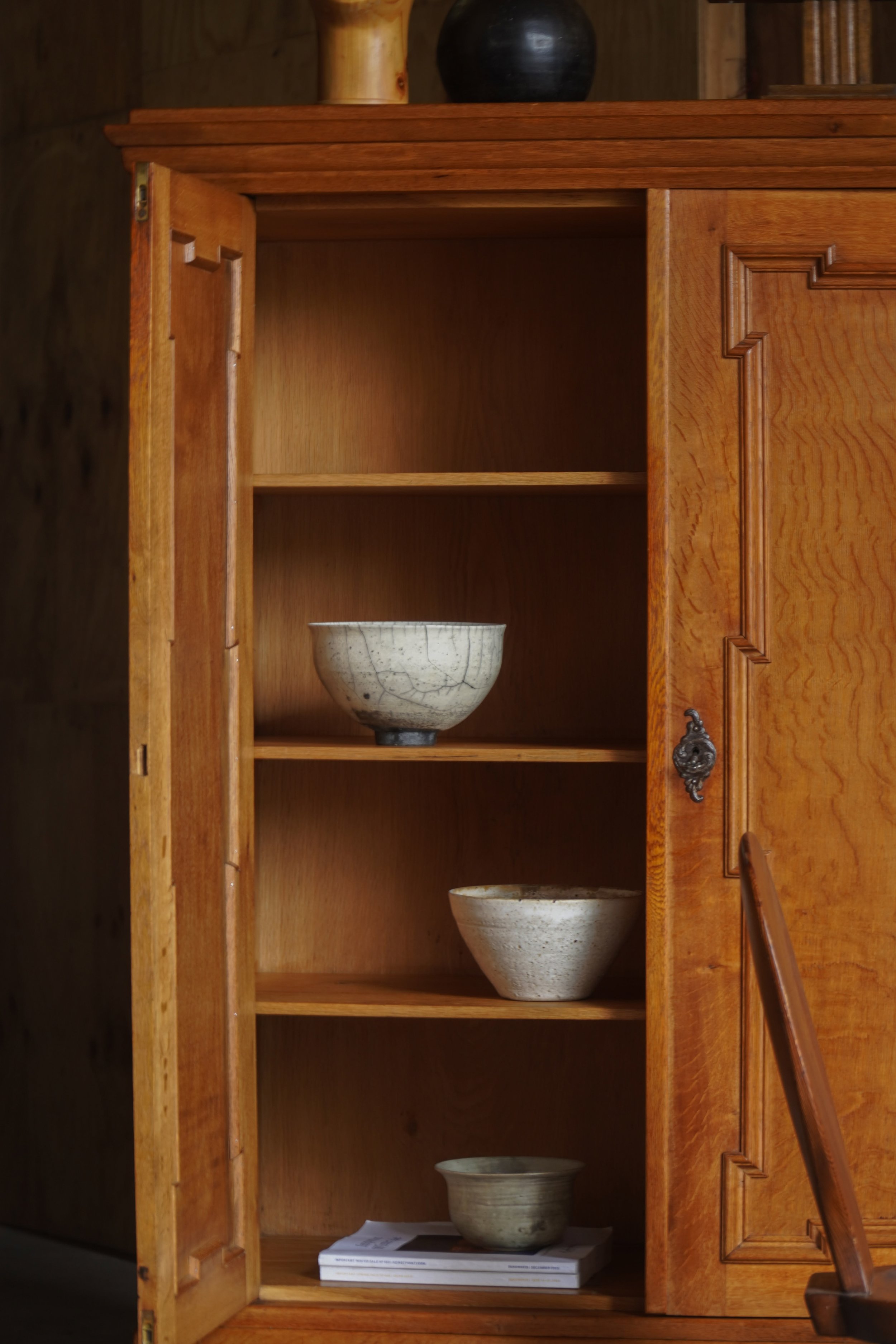 Cabinet-11.jpg