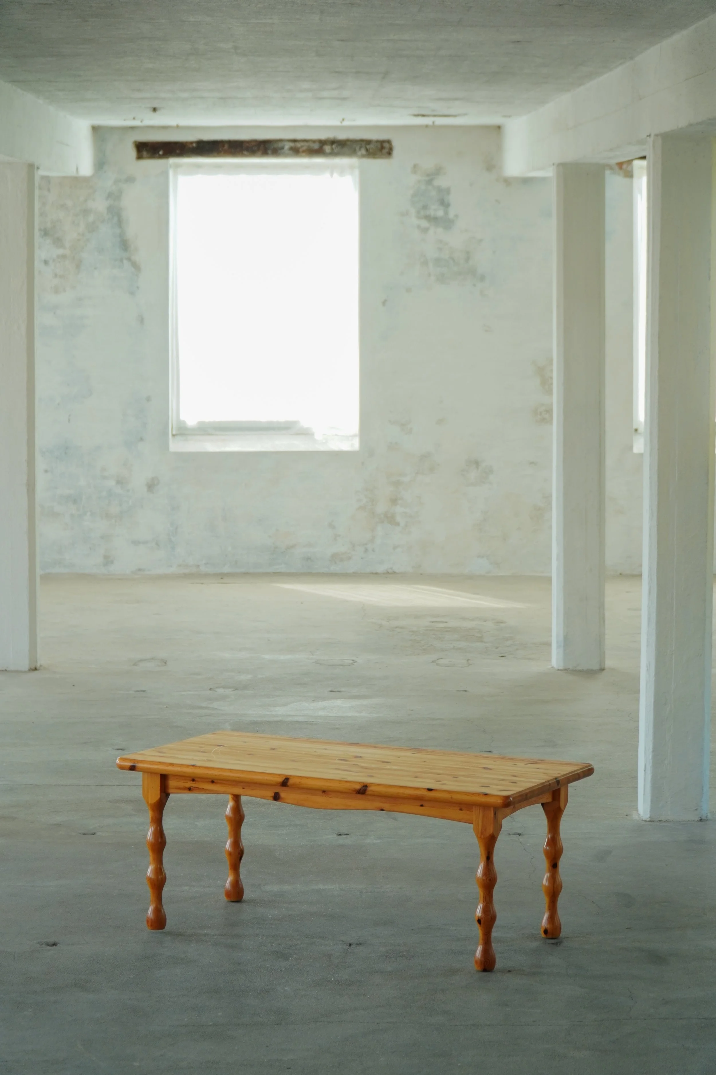 Coffee_Table_Pine-20.jpg