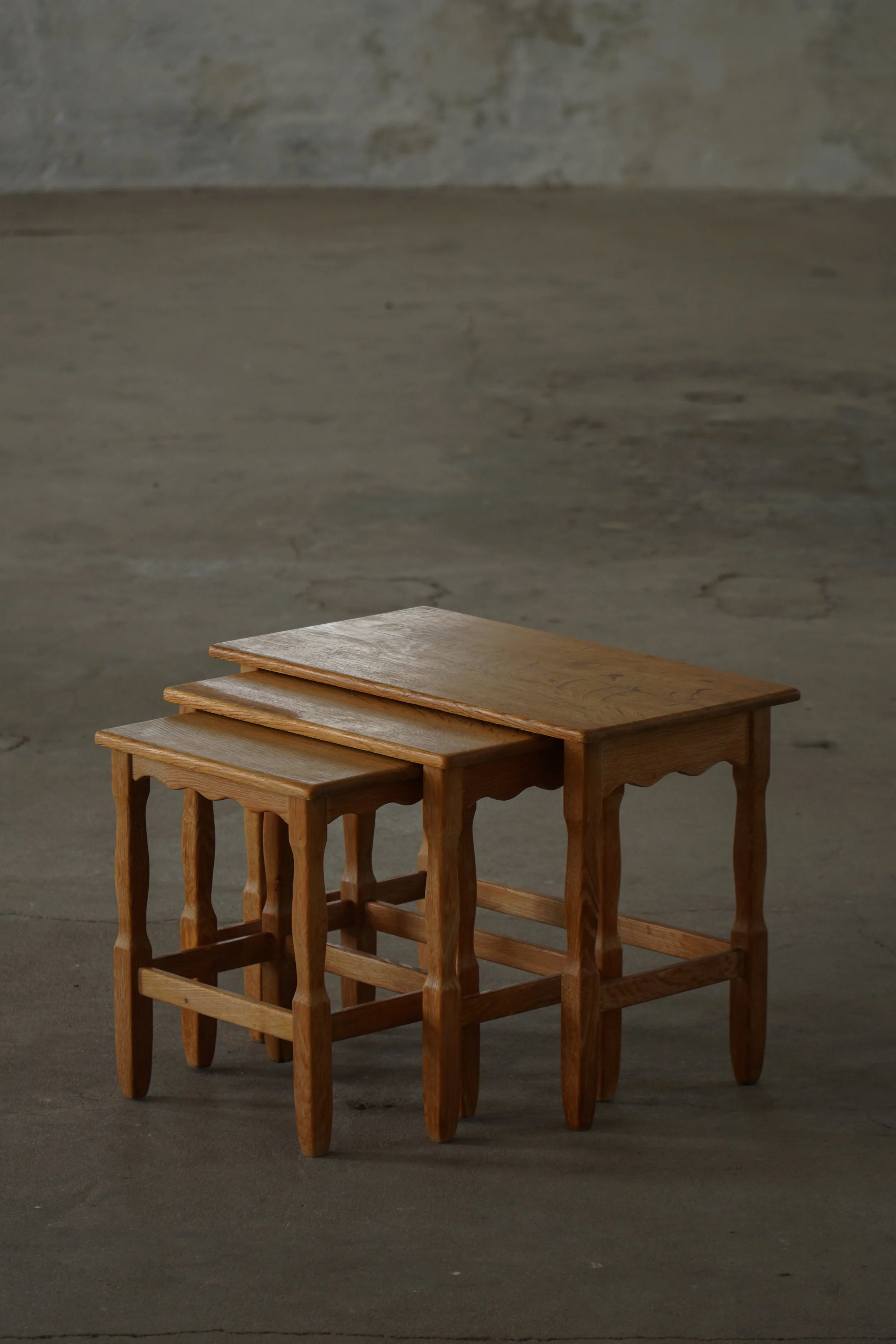 Nesting_Tables-15.jpg