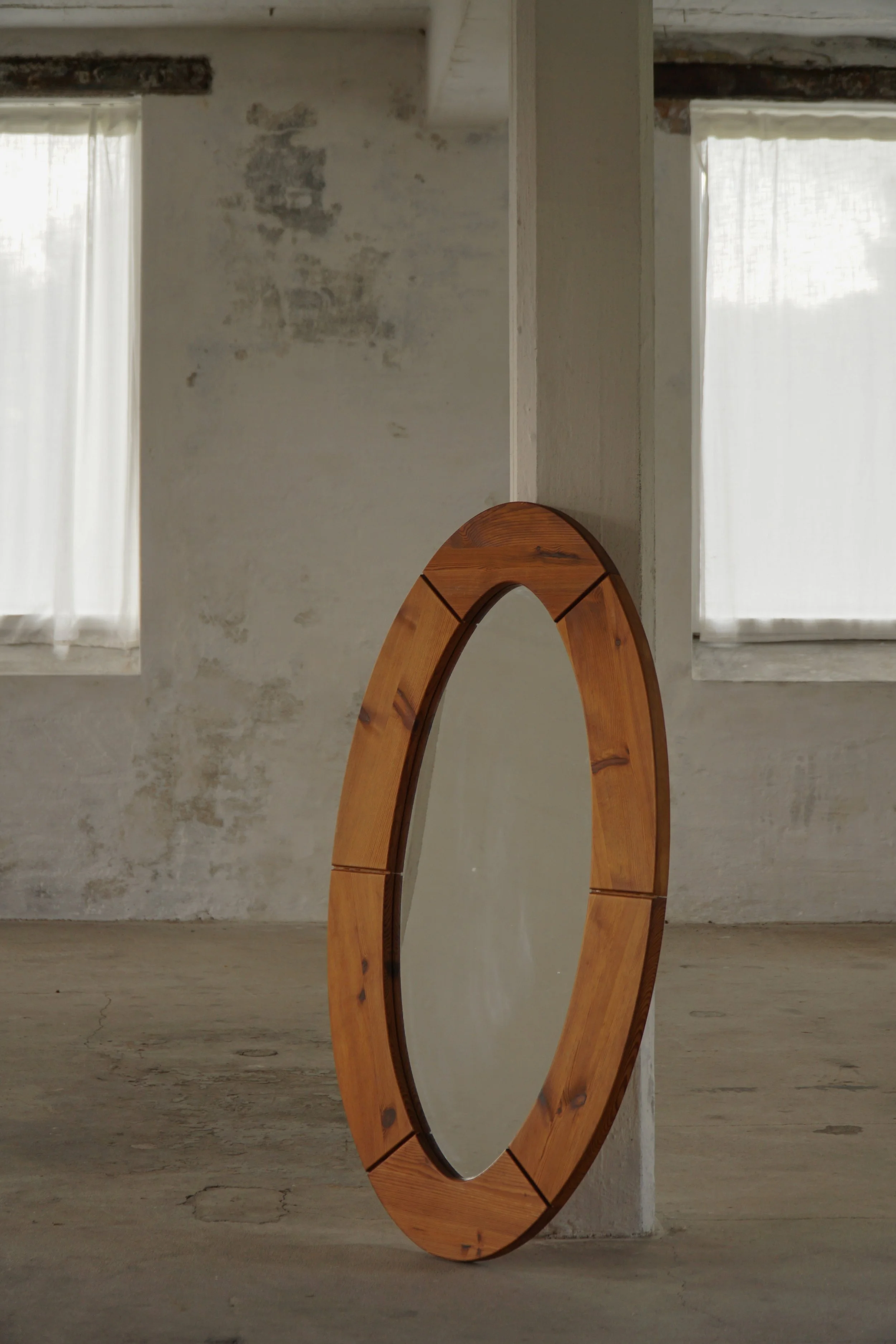 Mirror-9.jpg