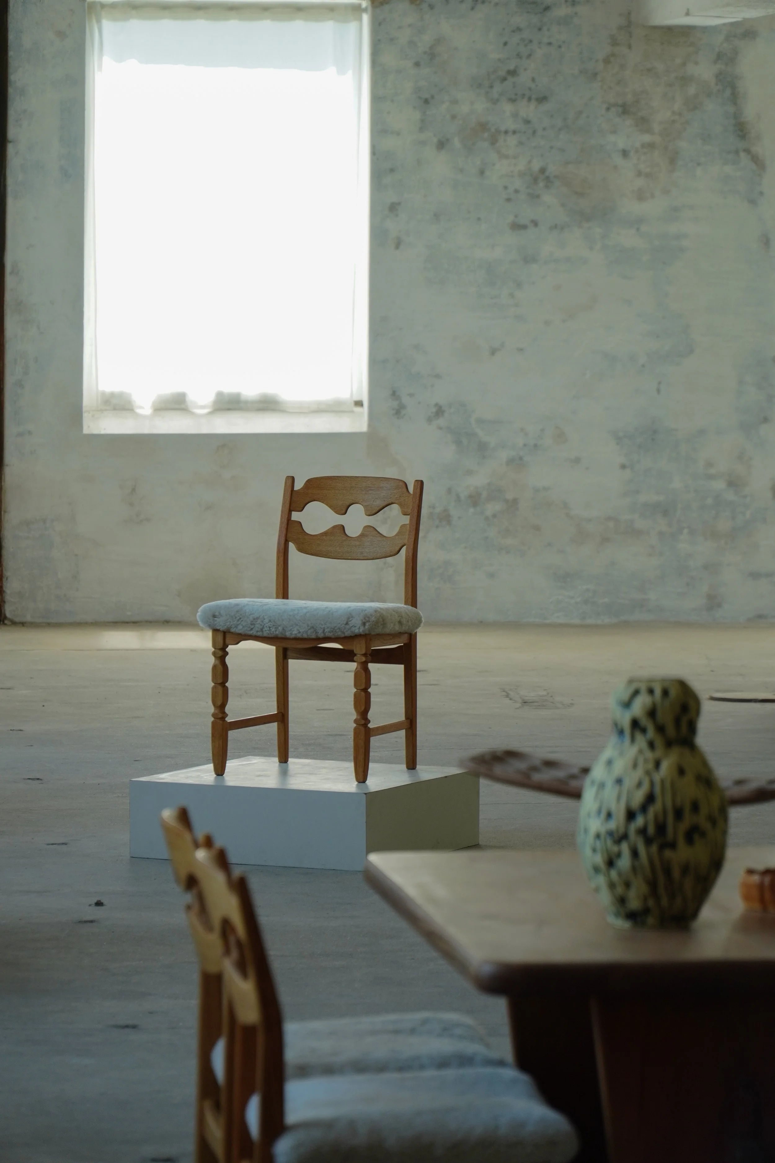 Six_Dining_Chairs-9.jpg