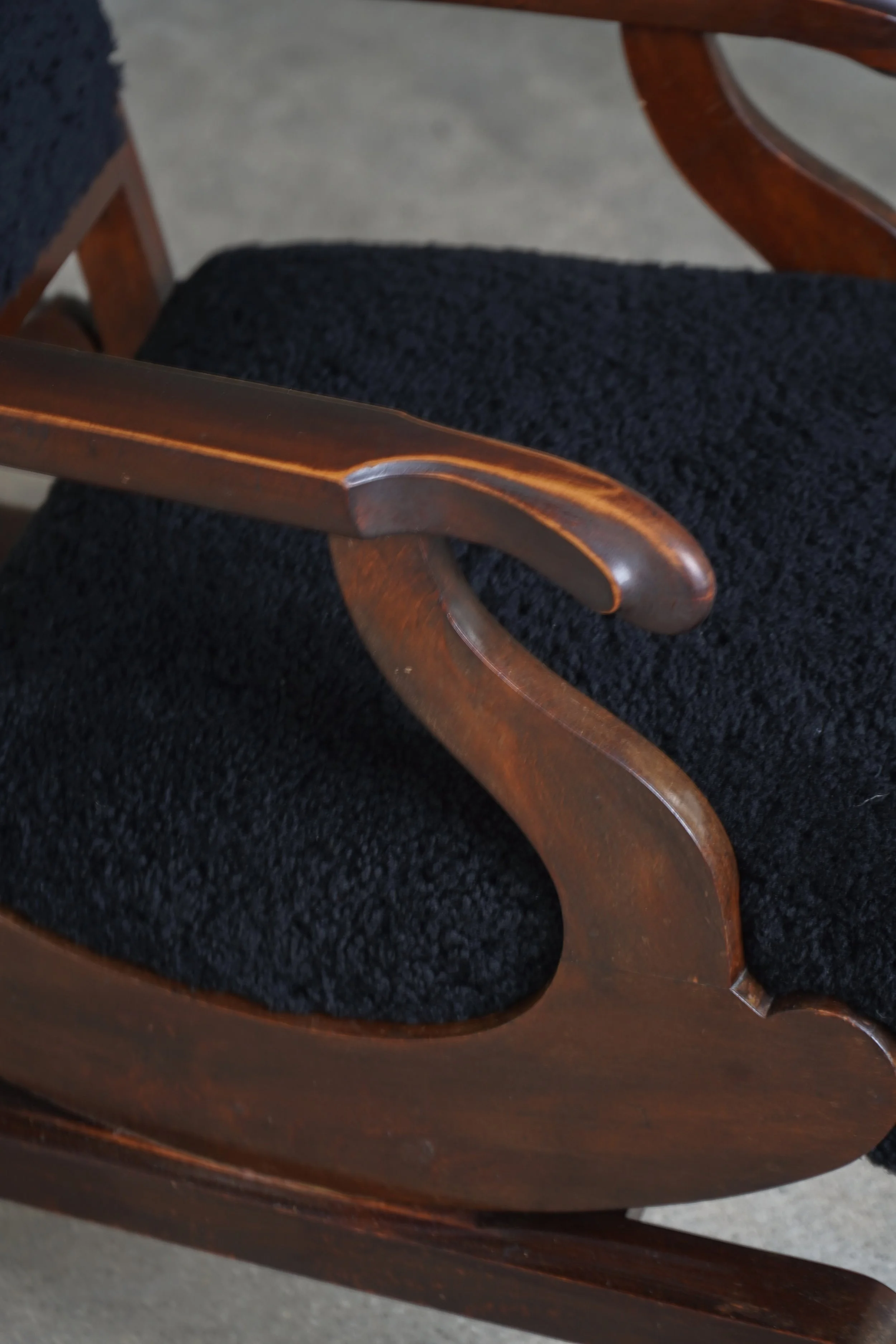 Armchair-8.jpg