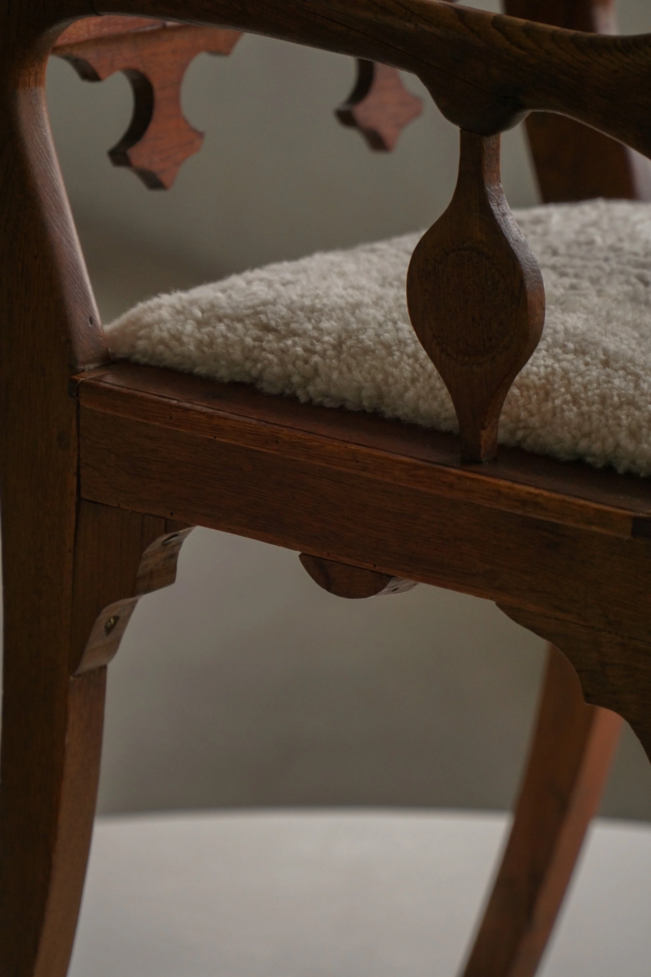 Chair-21.jpg