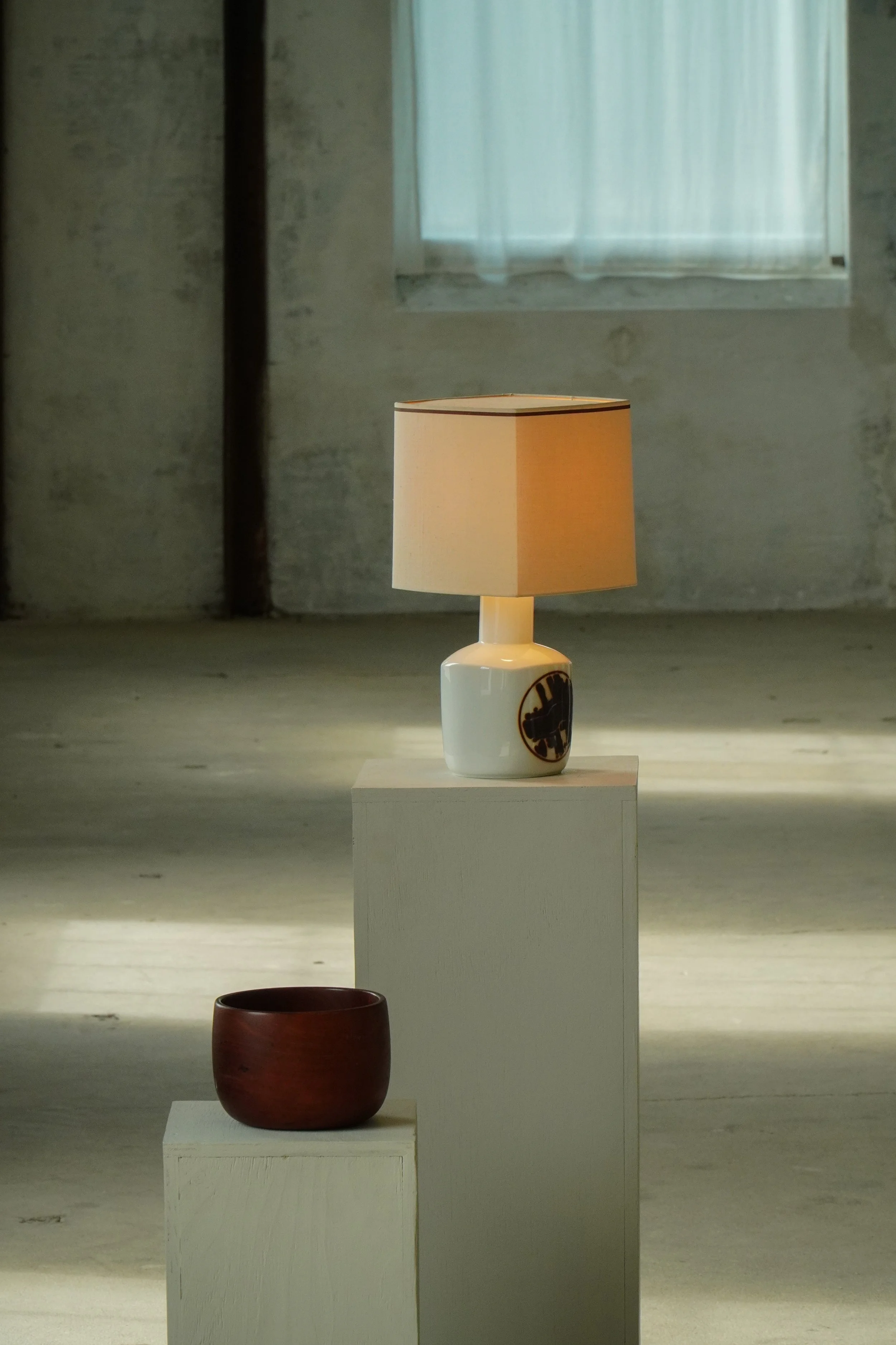 Pair_of_Lamps-9.jpg