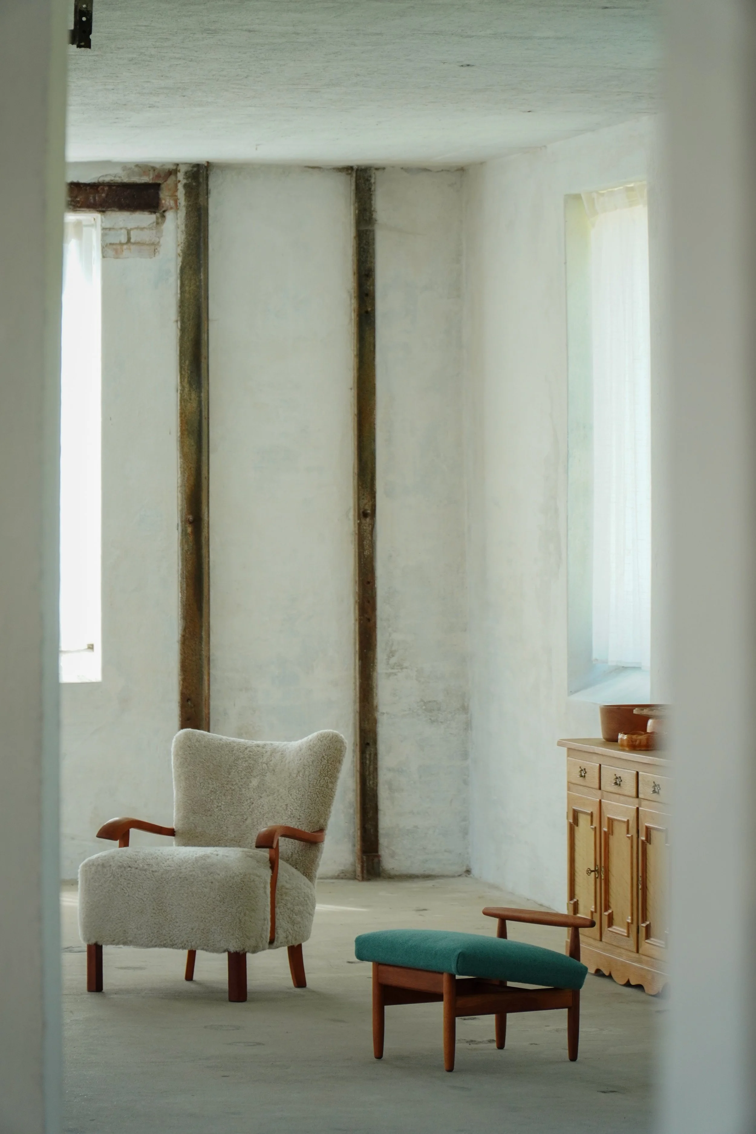 Lounge_Chairs_Lambswool-6.jpg
