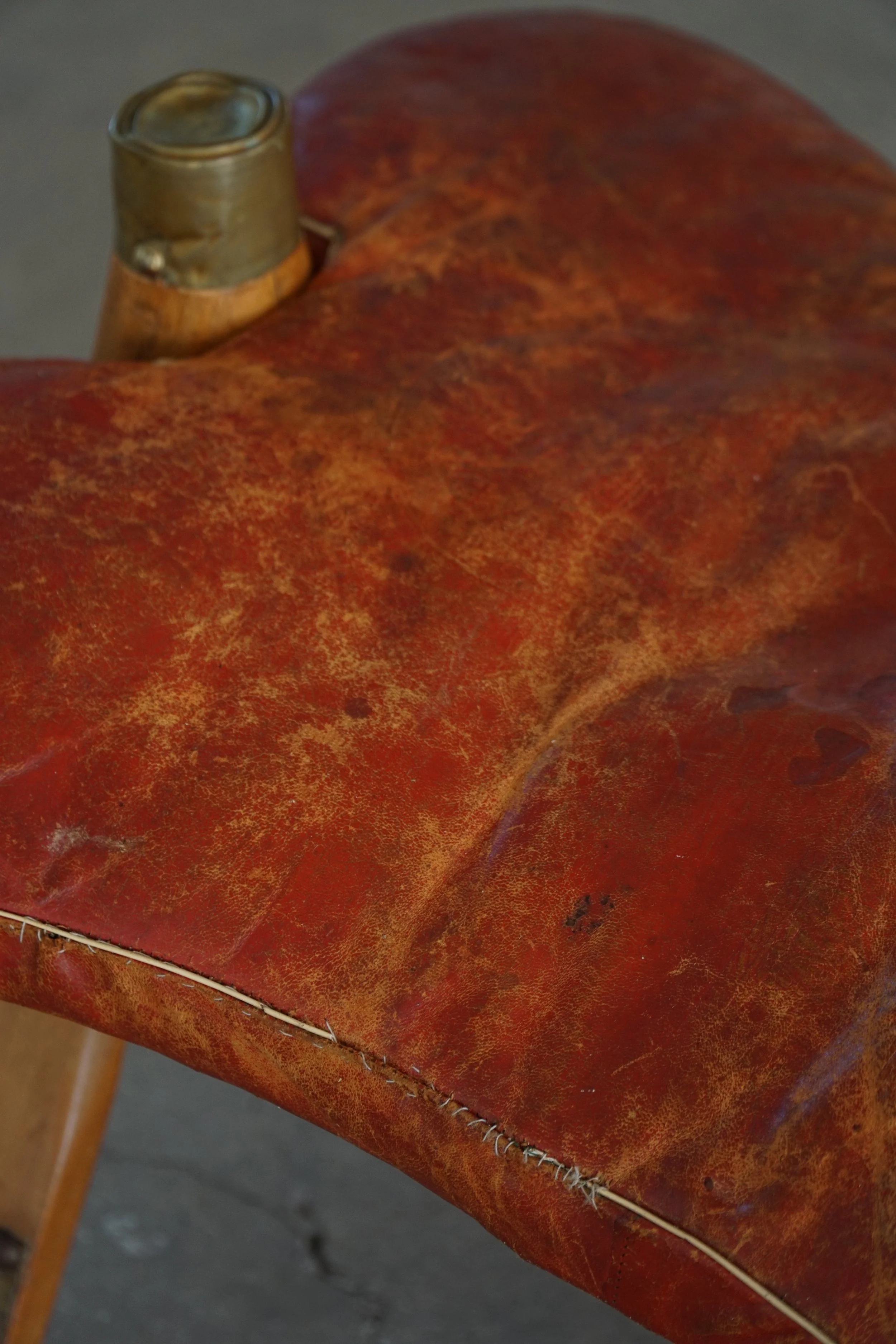 Stool-4.jpg