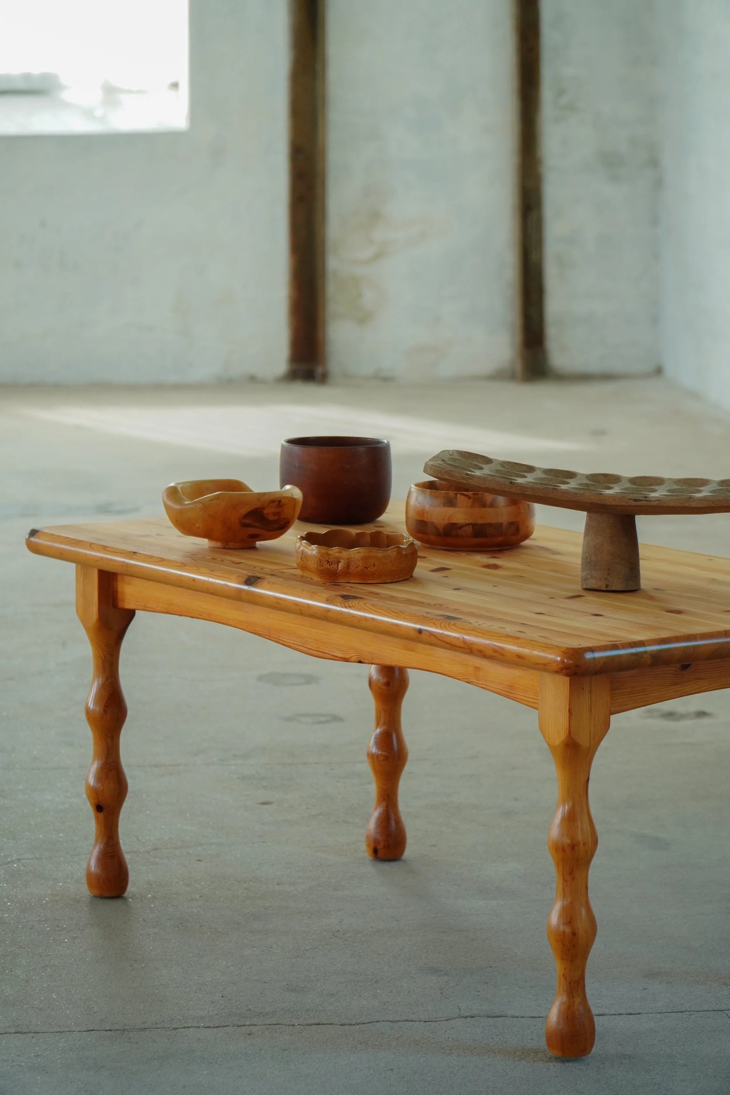 Scandinavian Brutalist Pine Coffee Table with Turned Legs, Danish Modern, 1970s