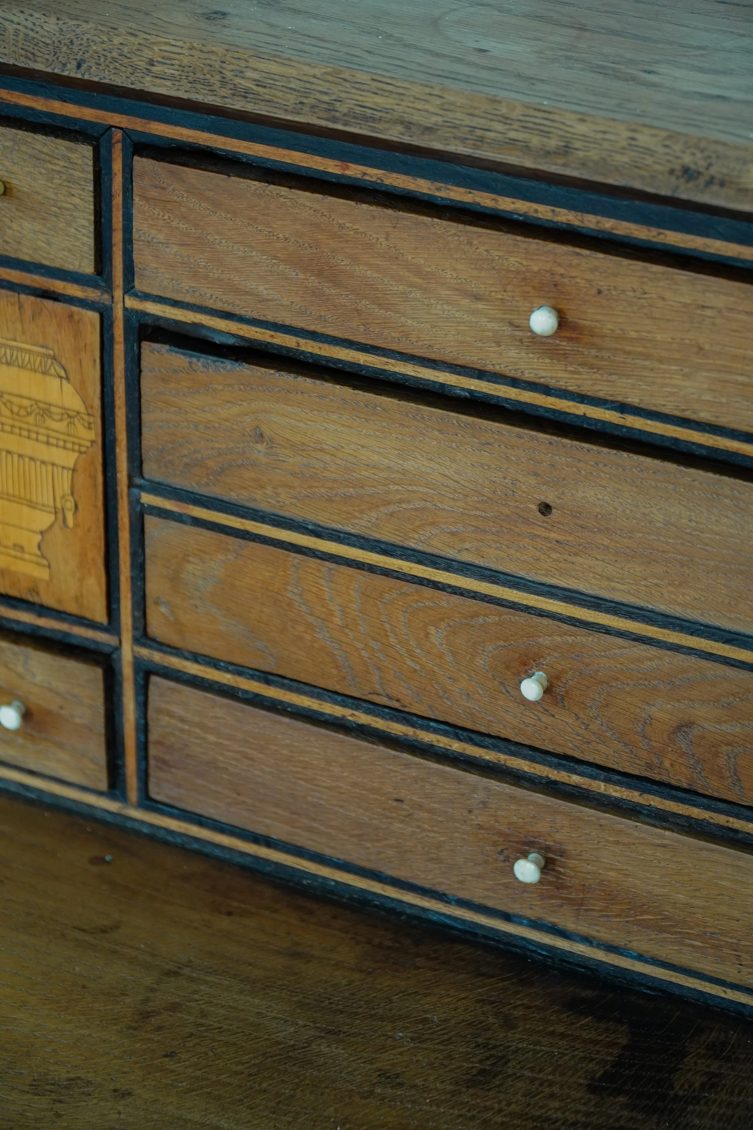 Chest_of_Drawers-3.jpg