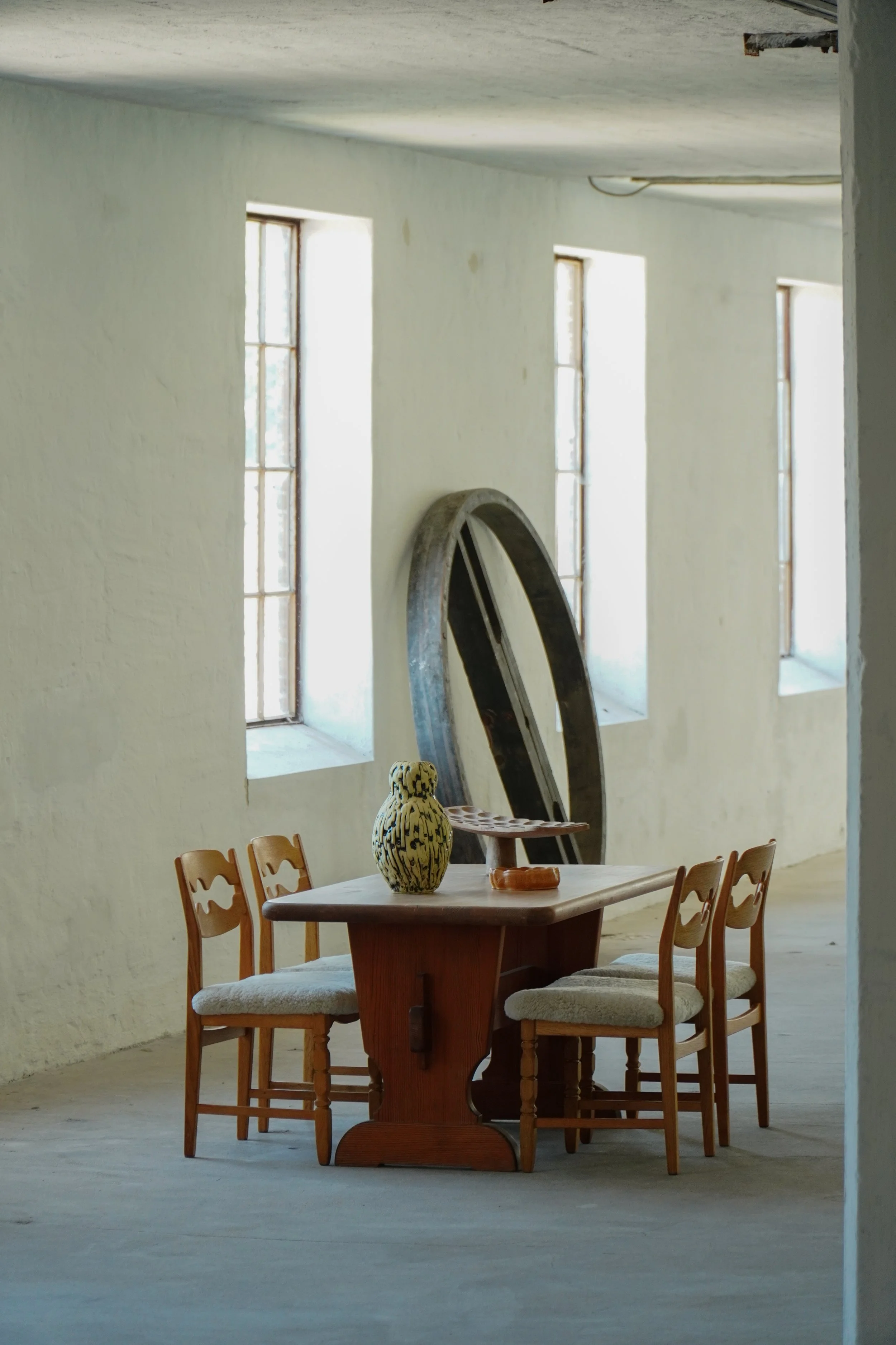 Six_Dining_Chairs.jpg