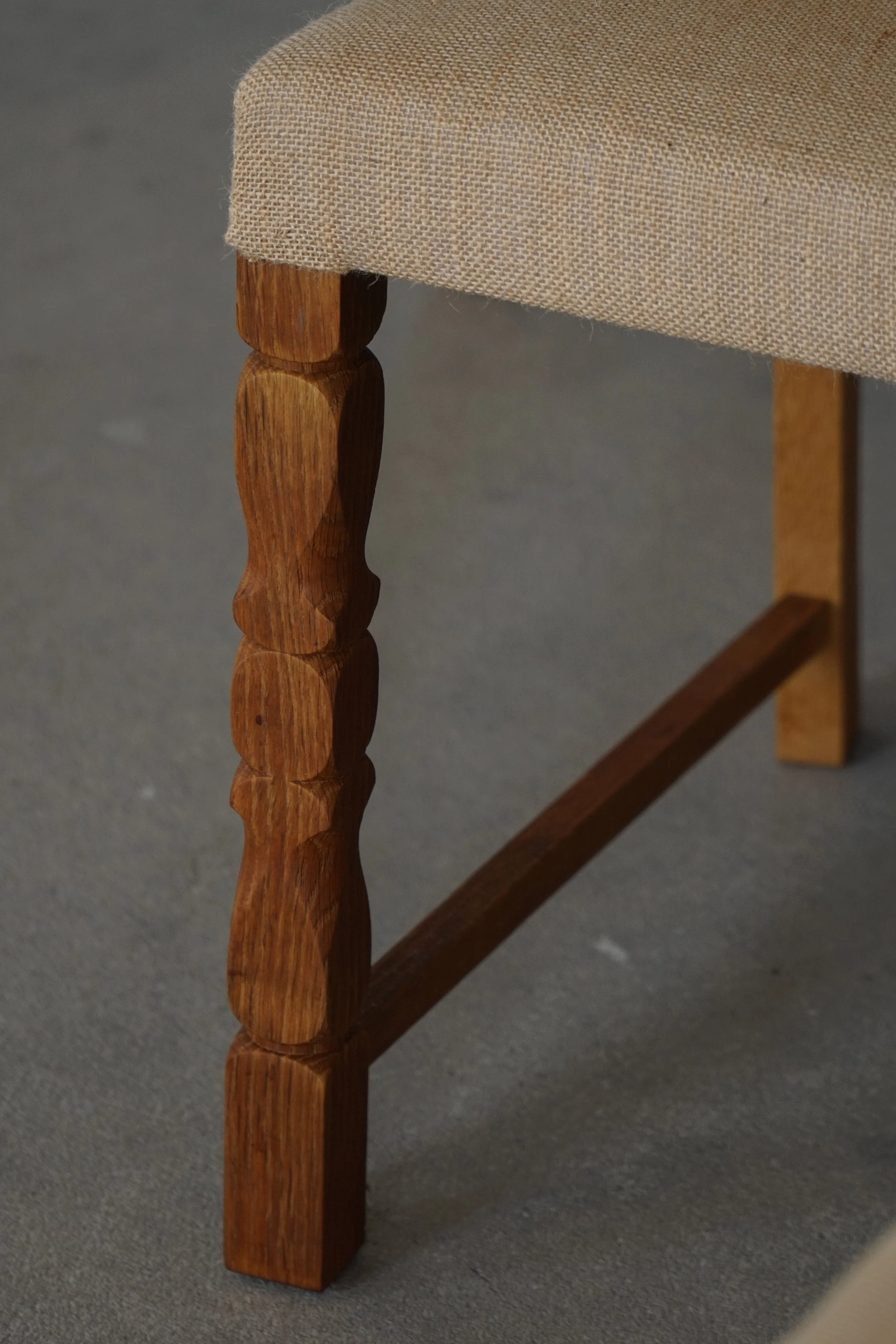 Hessian_Chairs-31.jpg