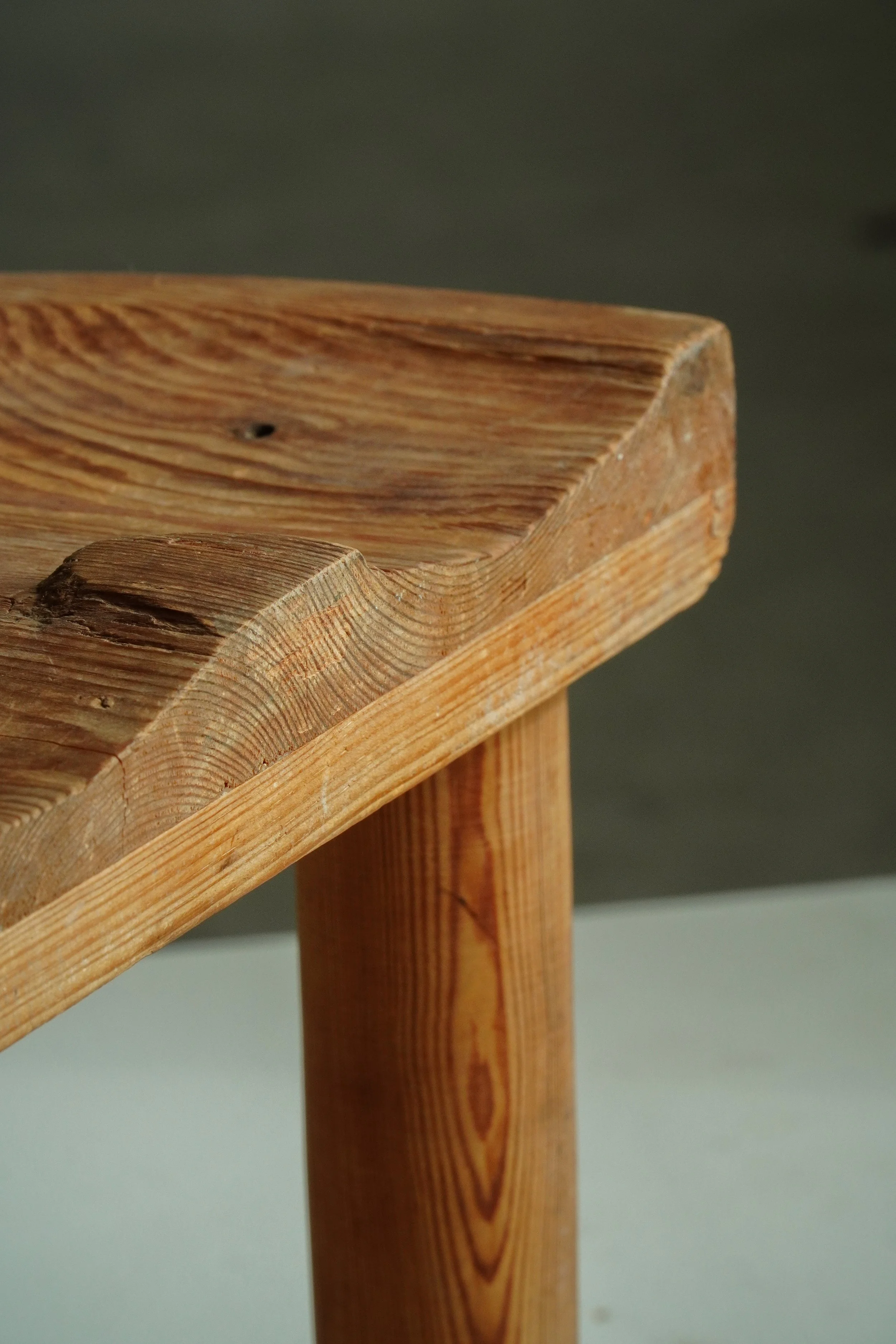 Small_Stool-3.jpg