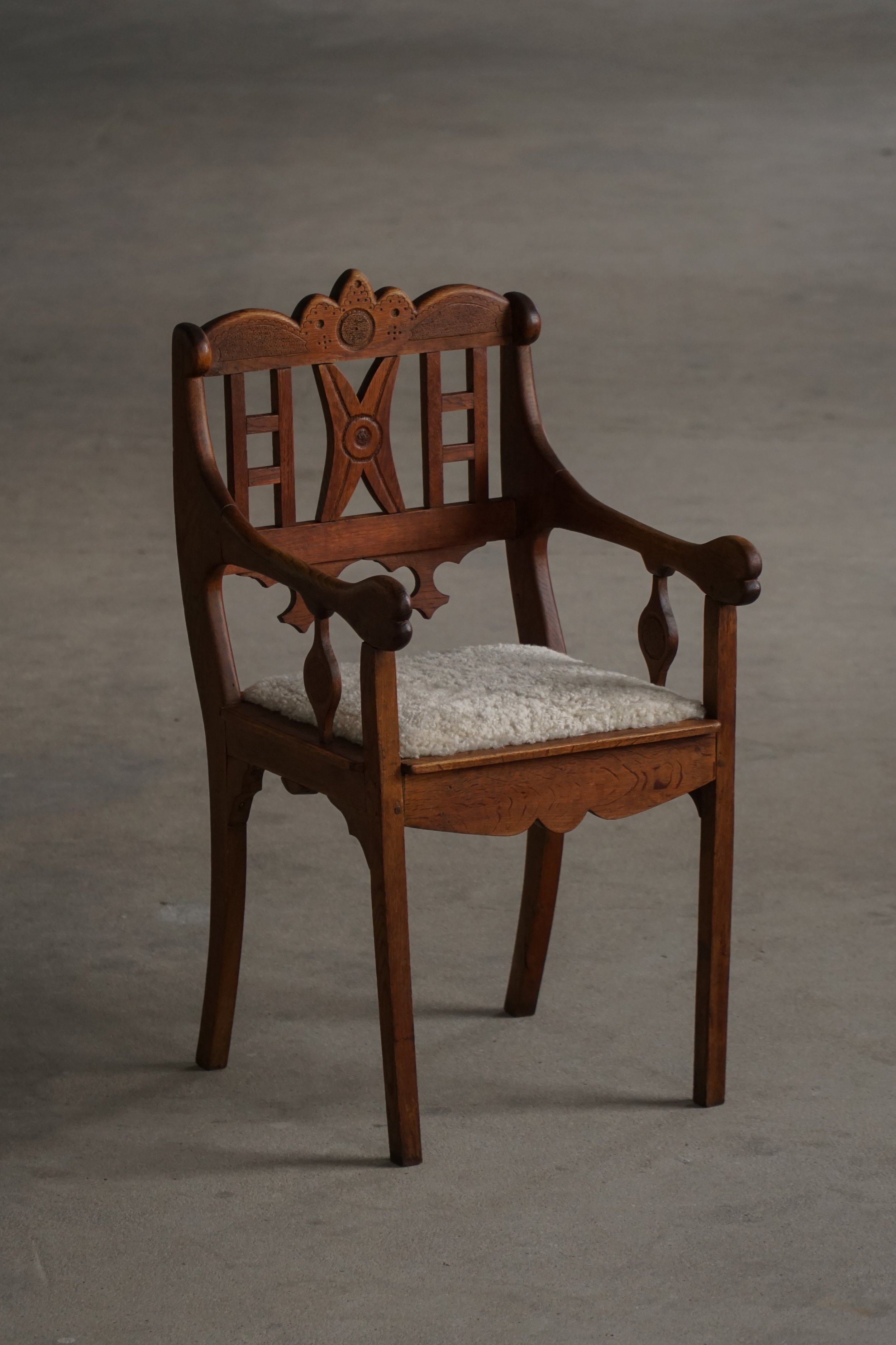 Chair-32.jpg