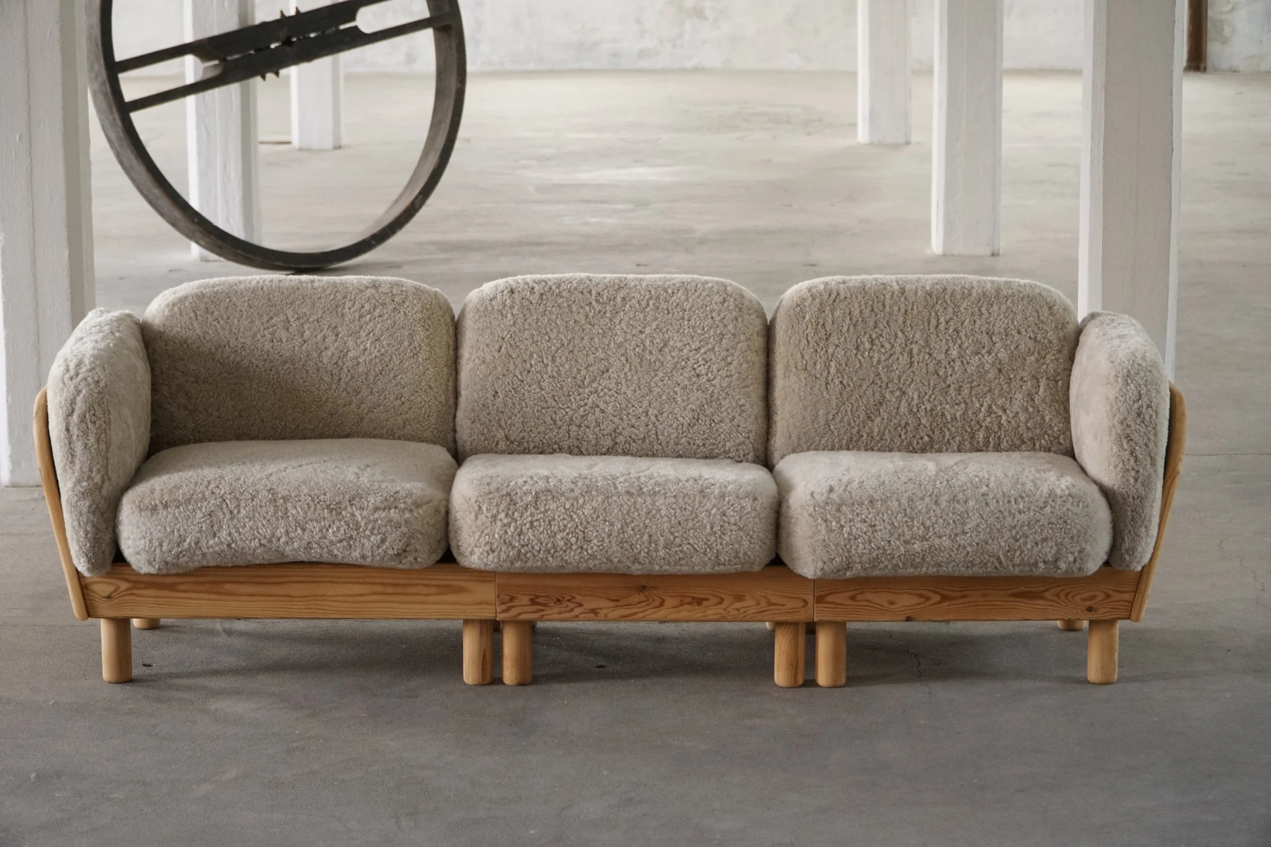 711543107_1017088337421288_8439304558522955140_n.jpg
