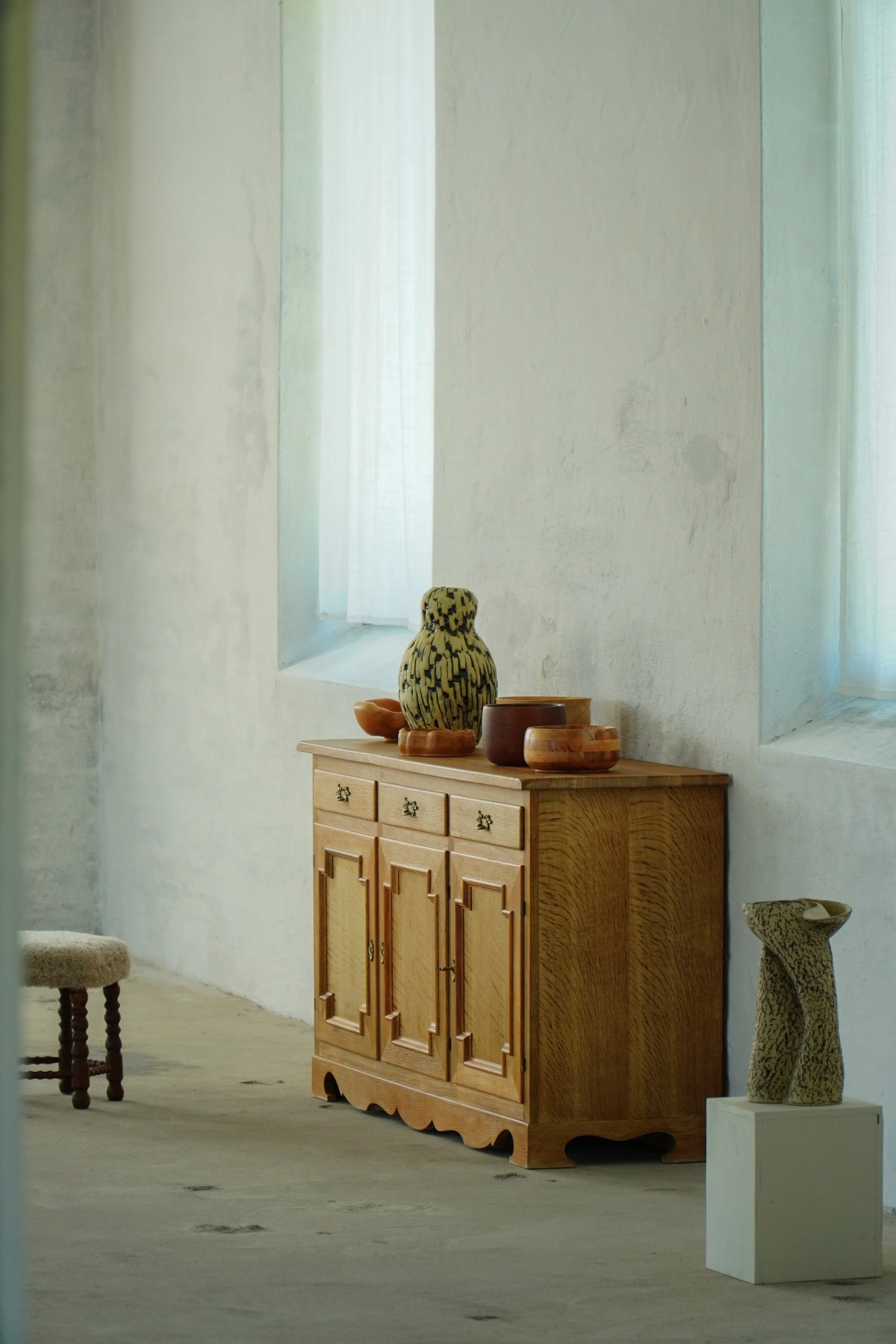 Cabinet-24.jpg