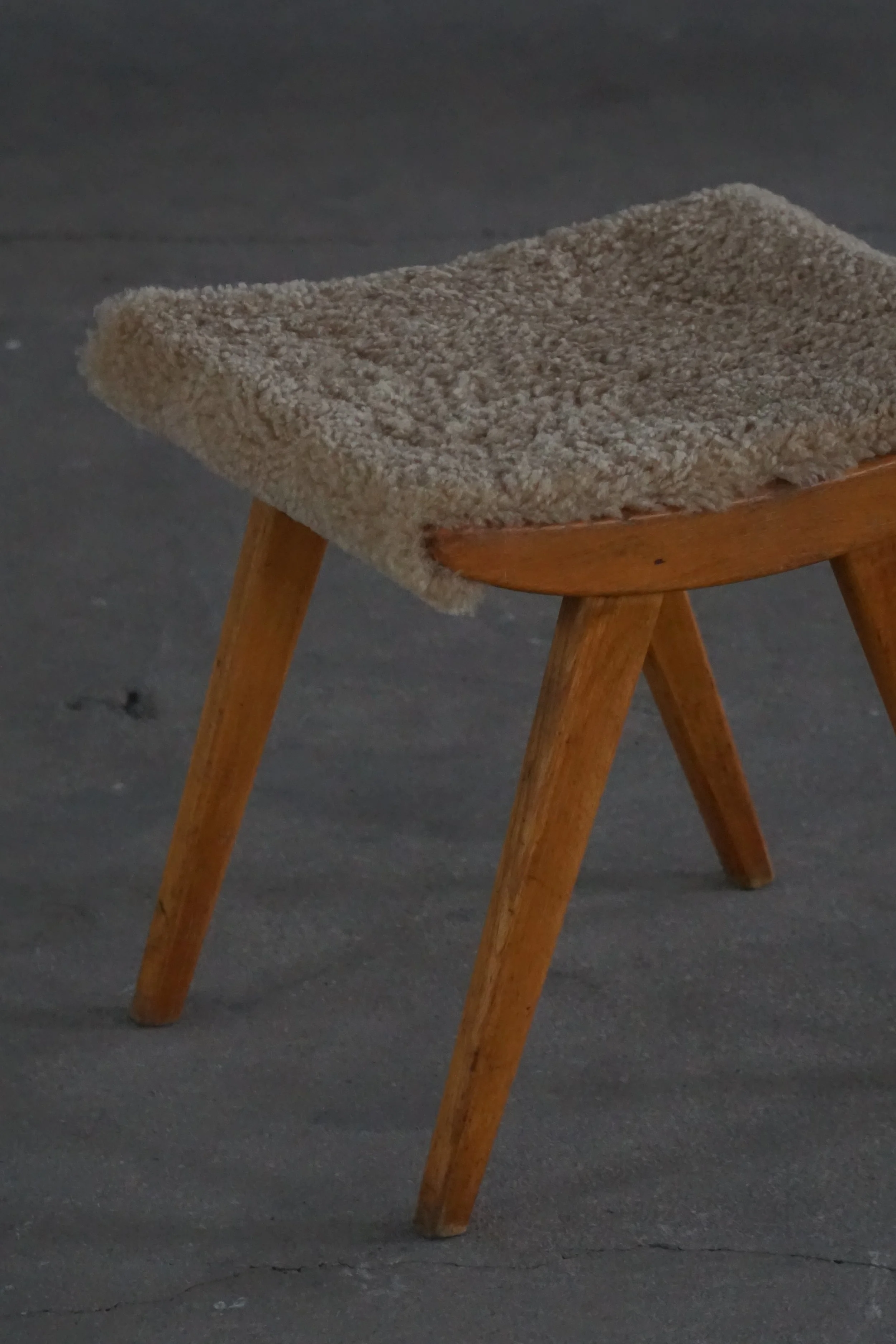 Stool-14.jpg