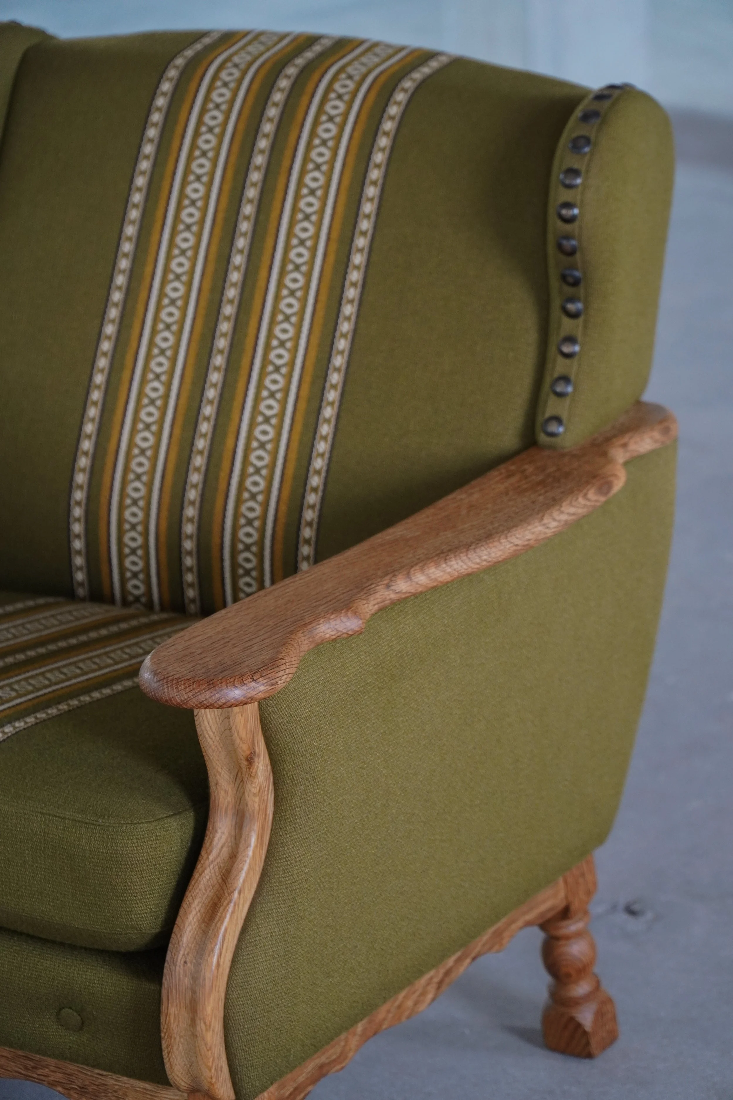 Green_Lounge_Chairs-29.jpg