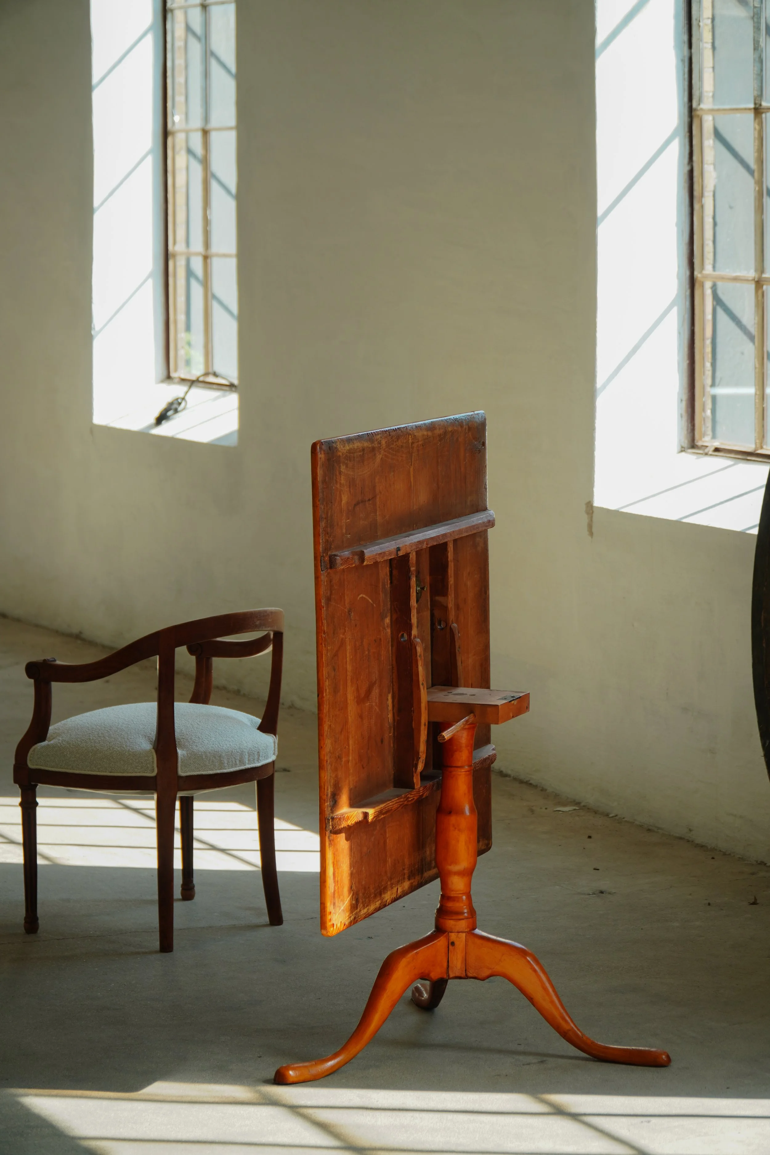 Square_Folding_Table.jpg