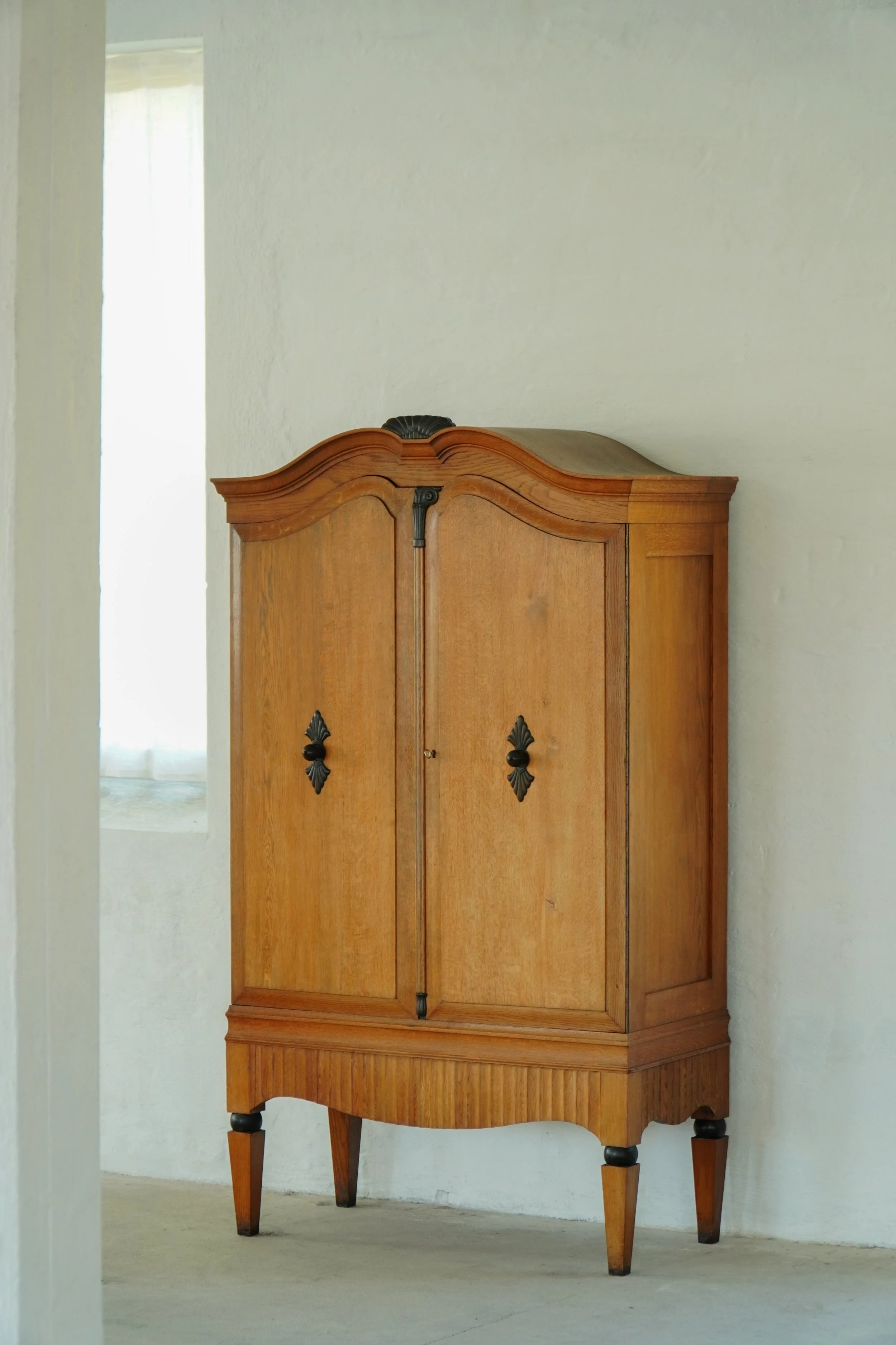 Cabinet-2.jpg