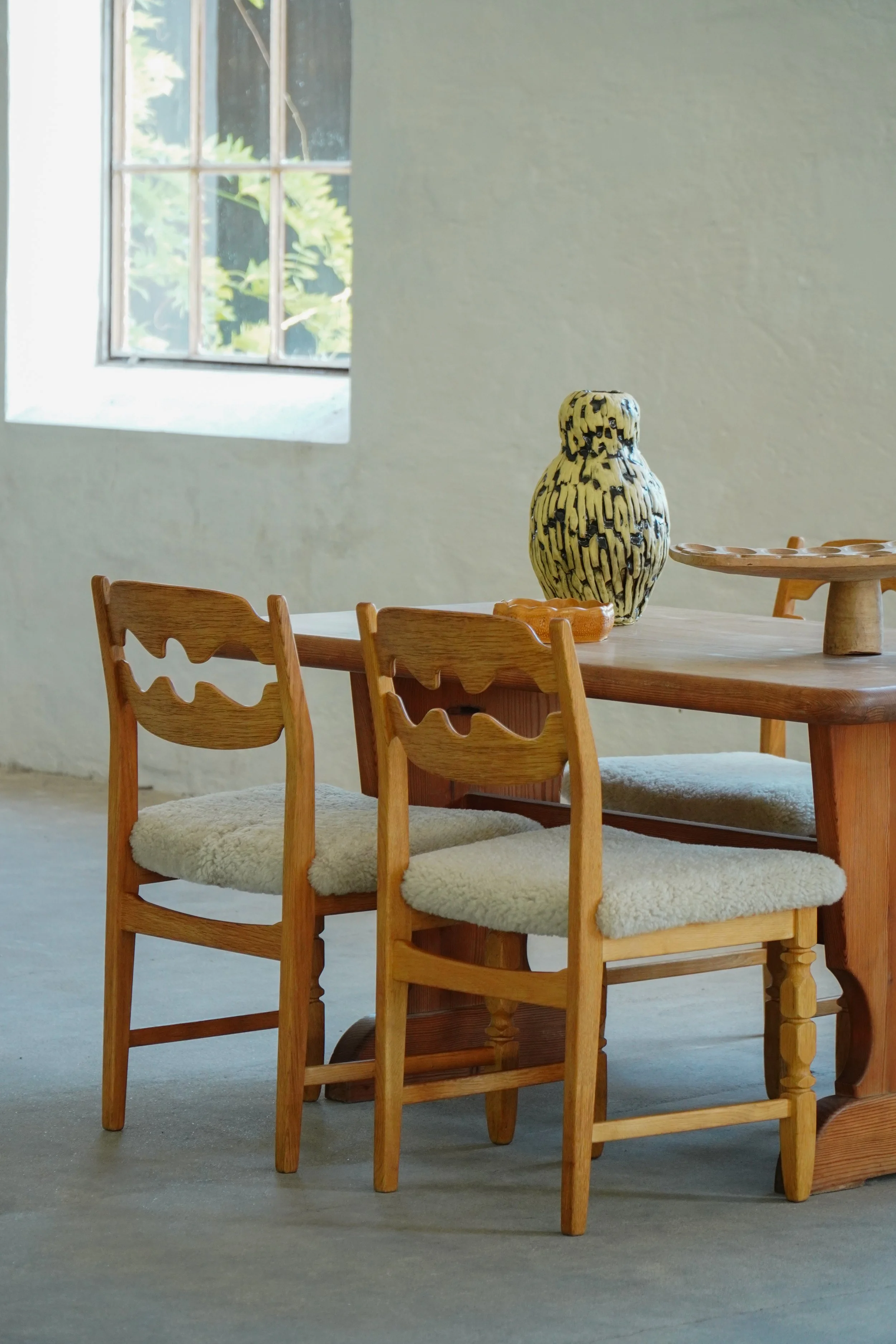 Six_Dining_Chairs-4.jpg