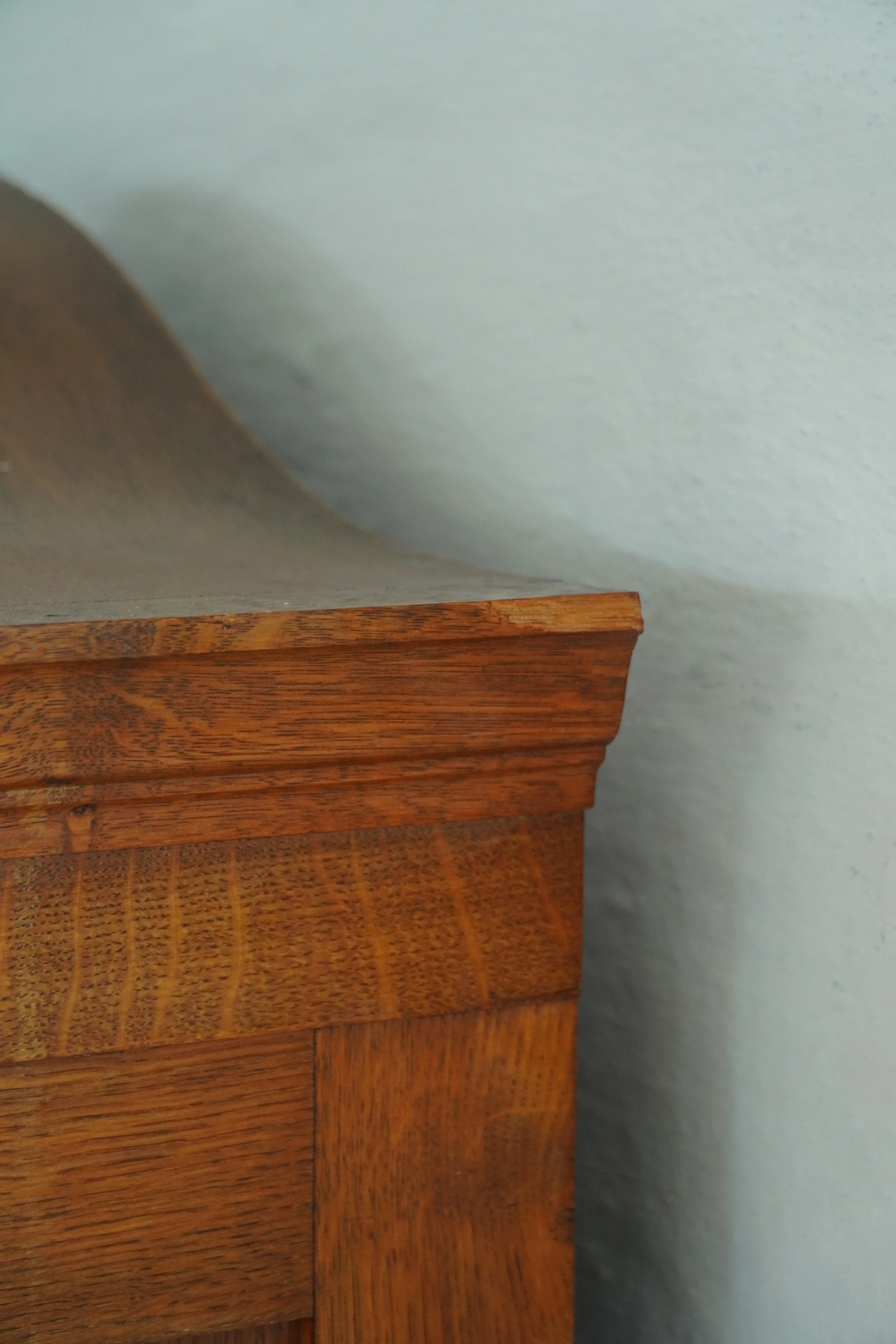 Cabinet-23.jpg