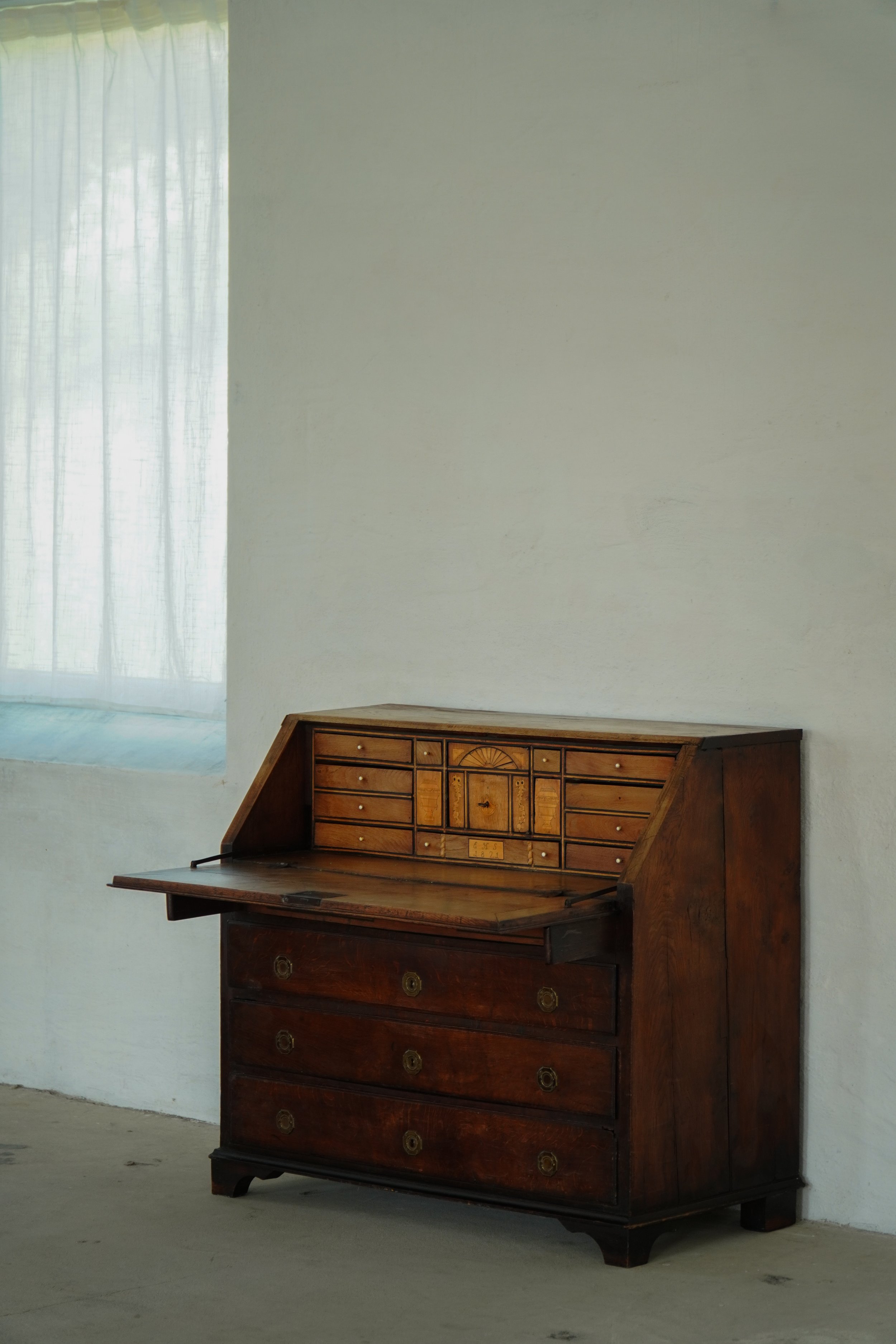 Chest_of_Drawers-23.jpg