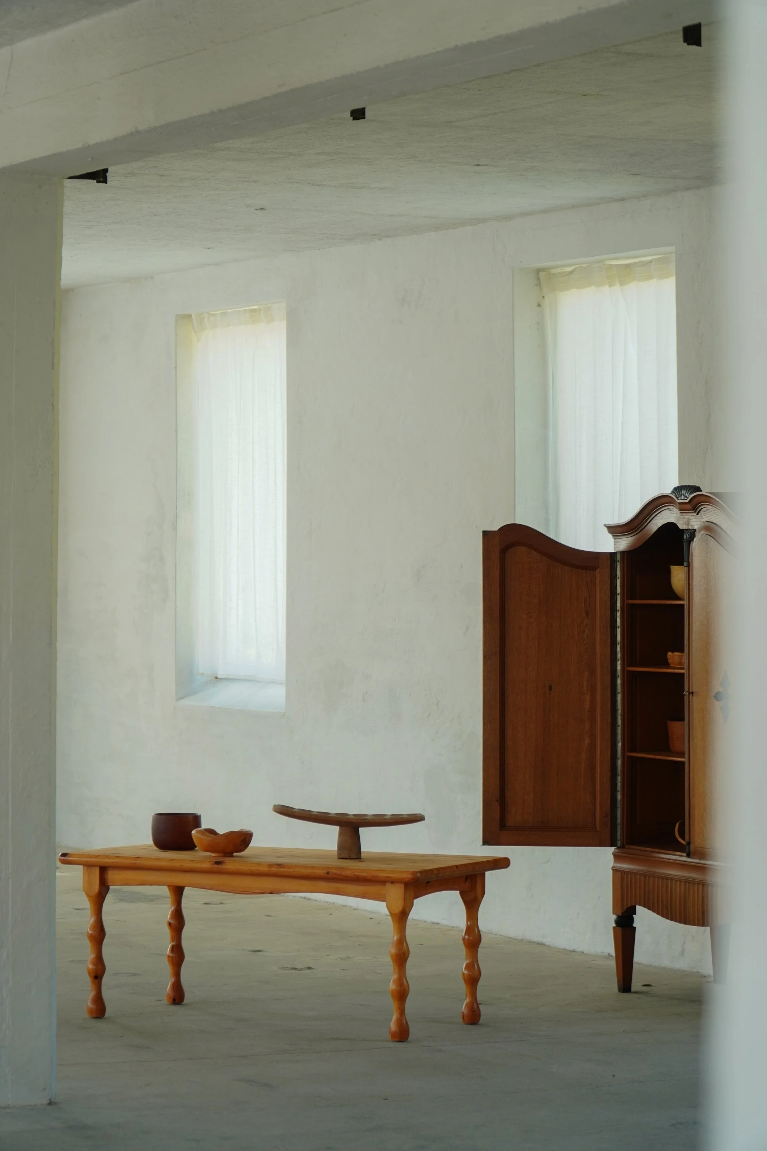 Coffee_Table_Pine-12.jpg