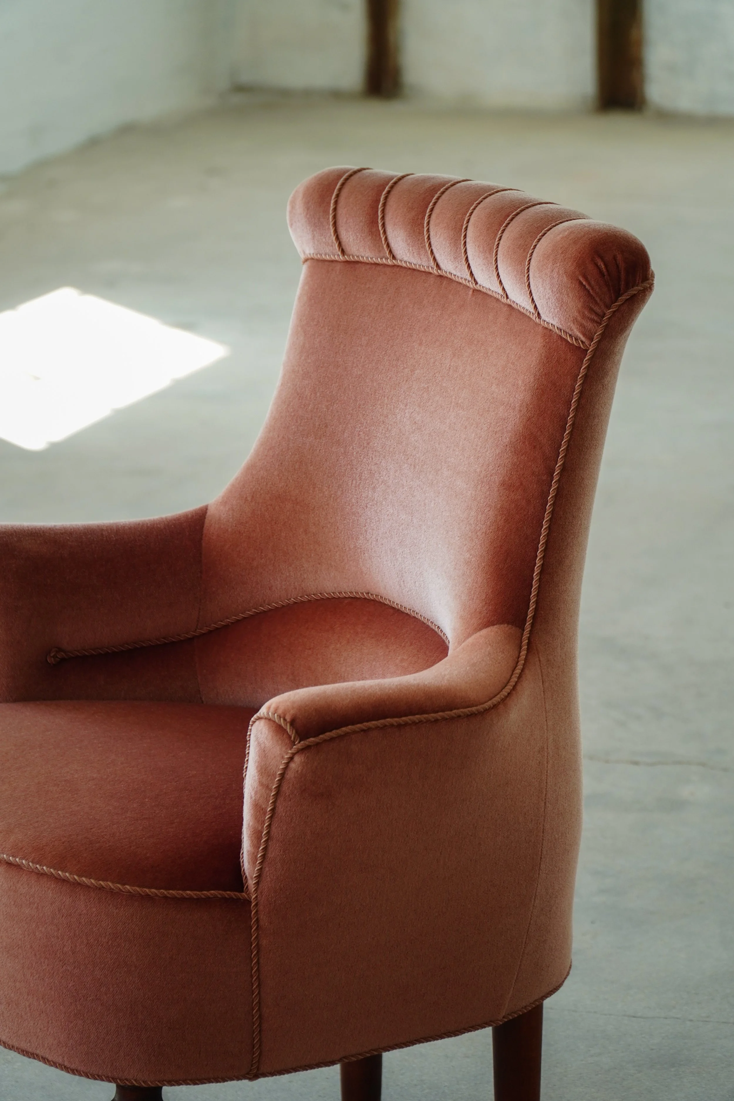 Velour_Armchairs-16.jpg