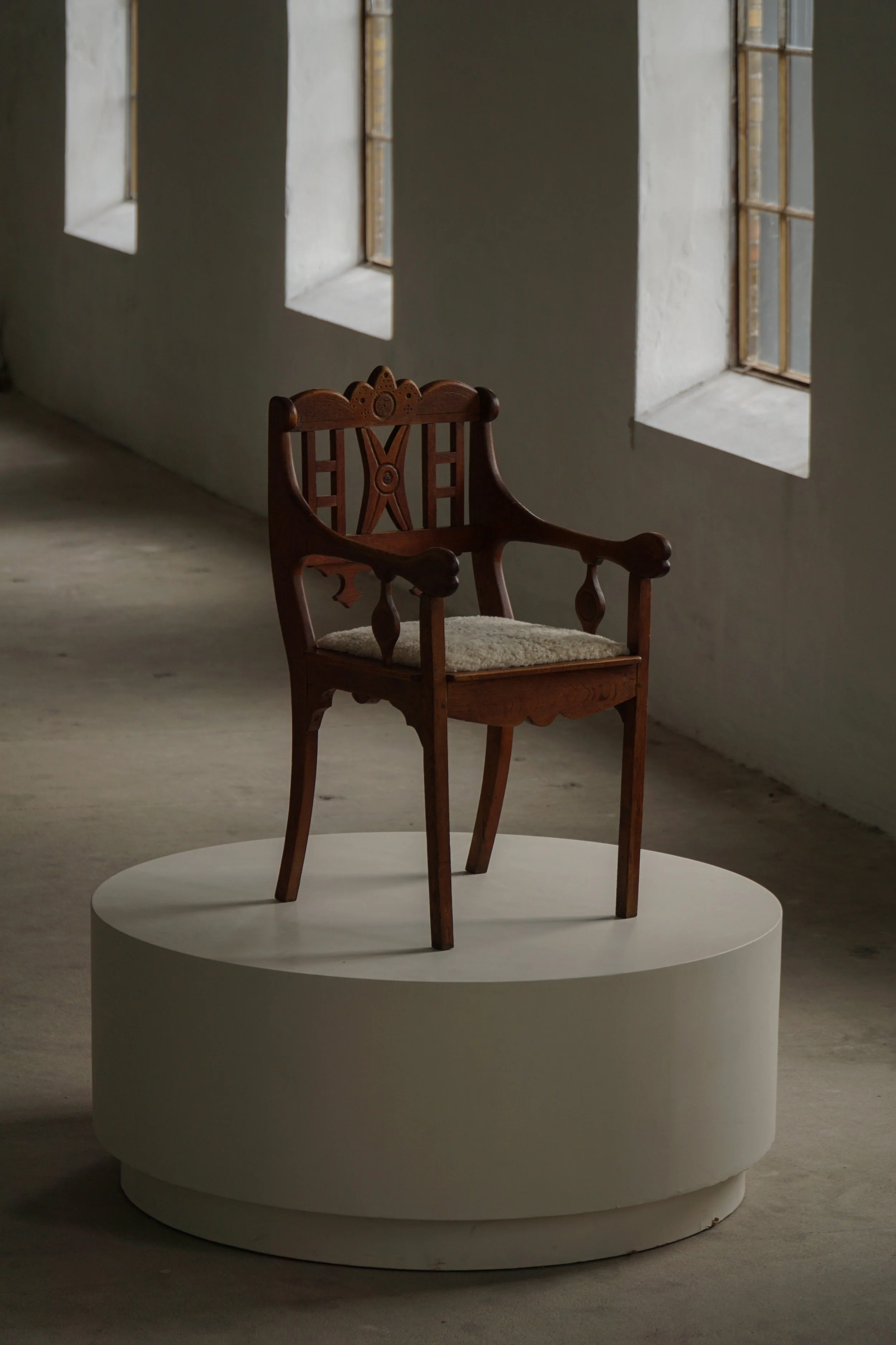 Chair-24.jpg