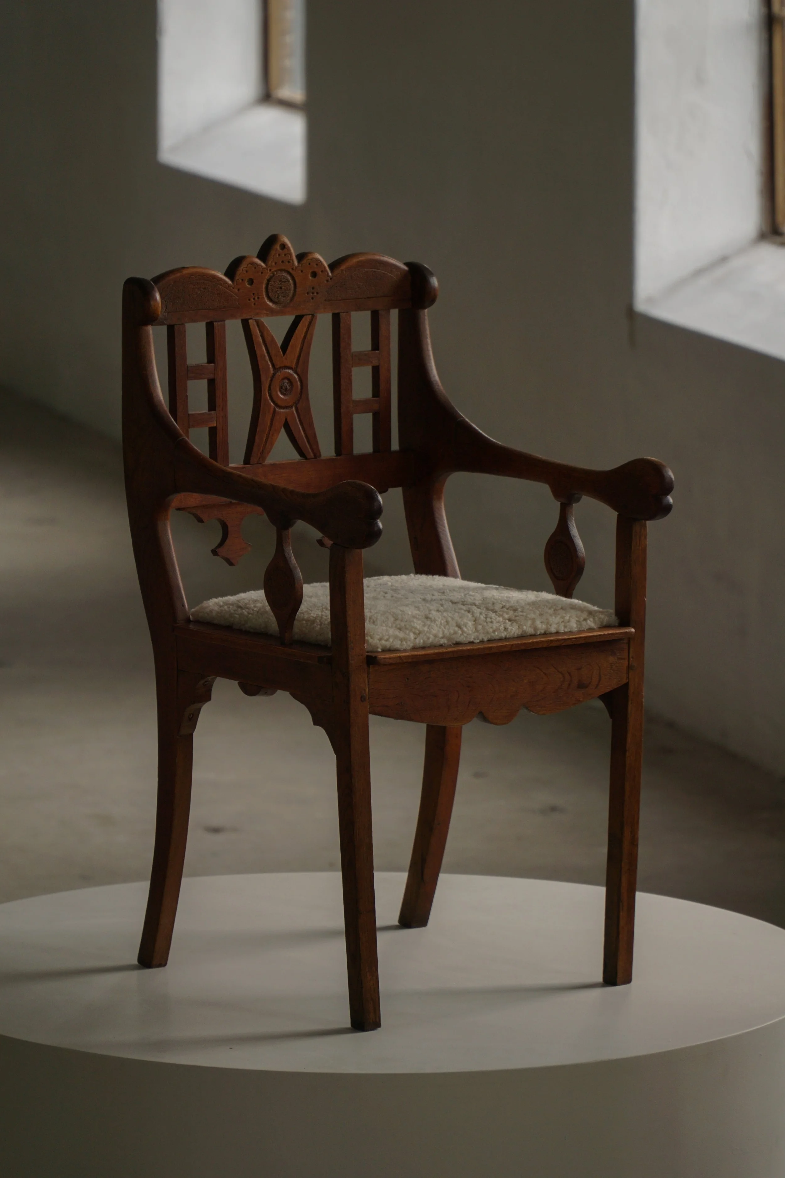 Chair-22.jpg