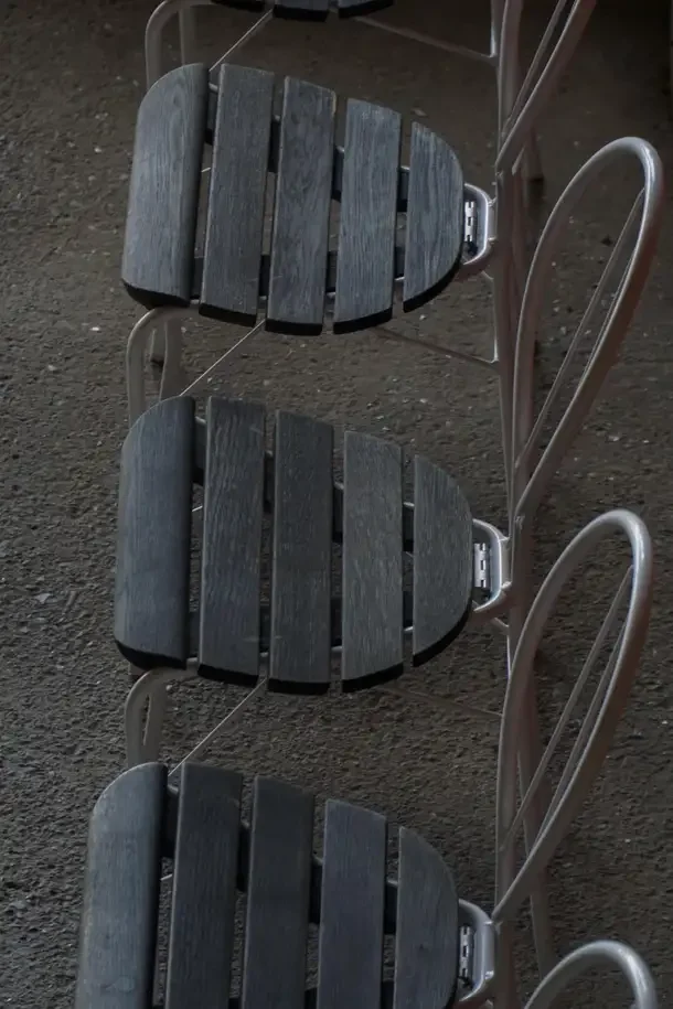 Table_Six_Chairs_9_master.webp
