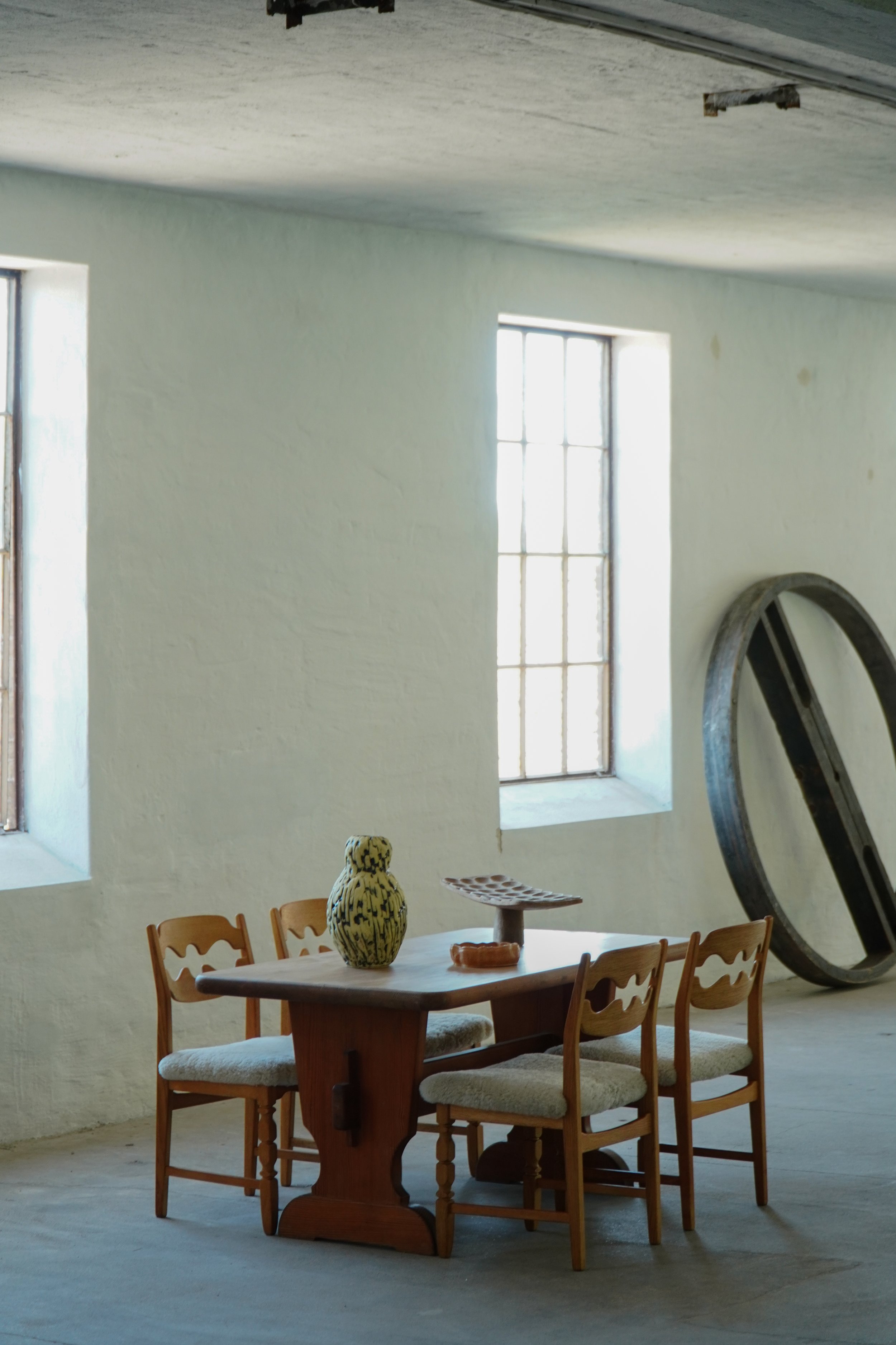 Six_Dining_Chairs-11.jpg