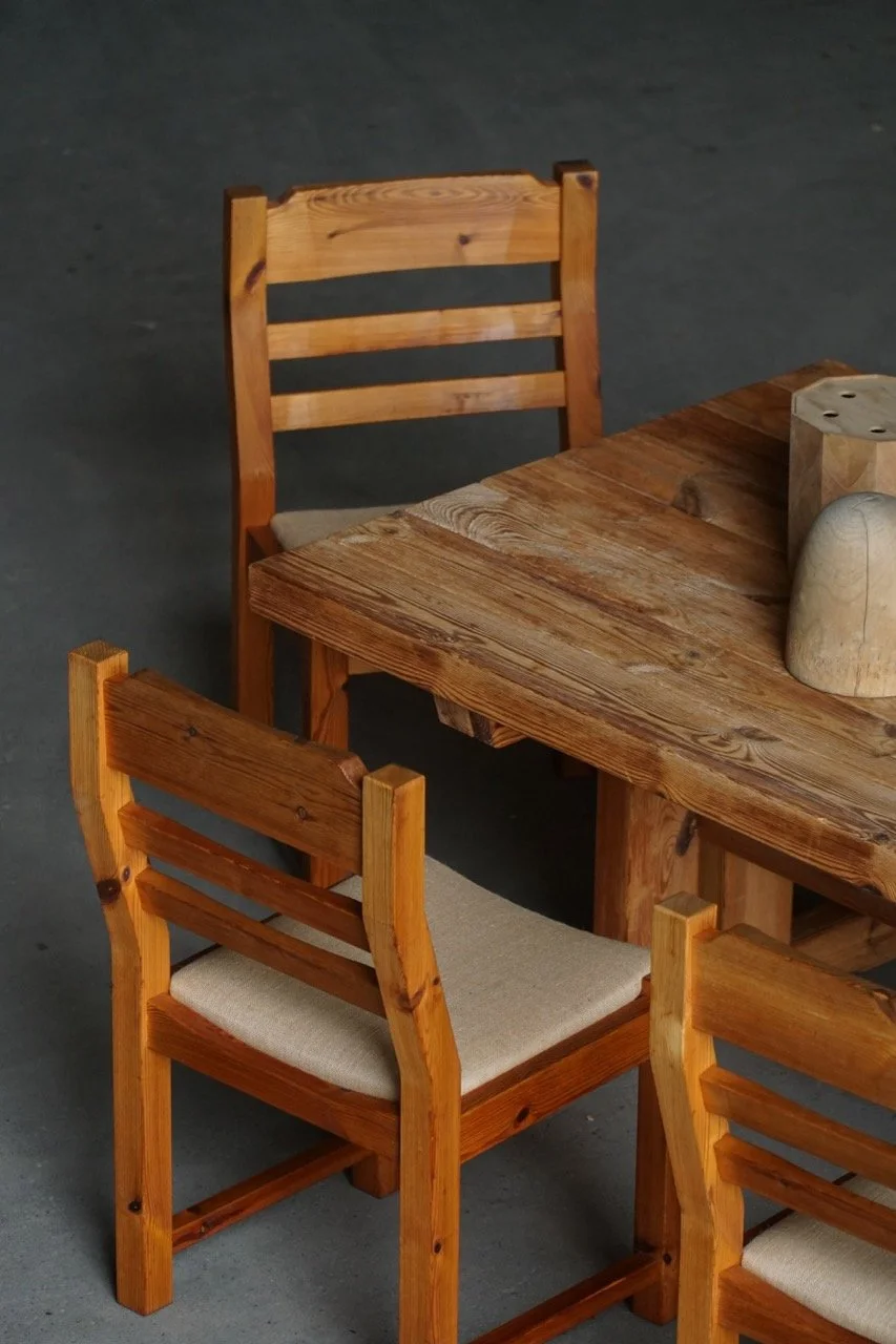 Pine_Chairs_Hessian-20 – stor.jpeg
