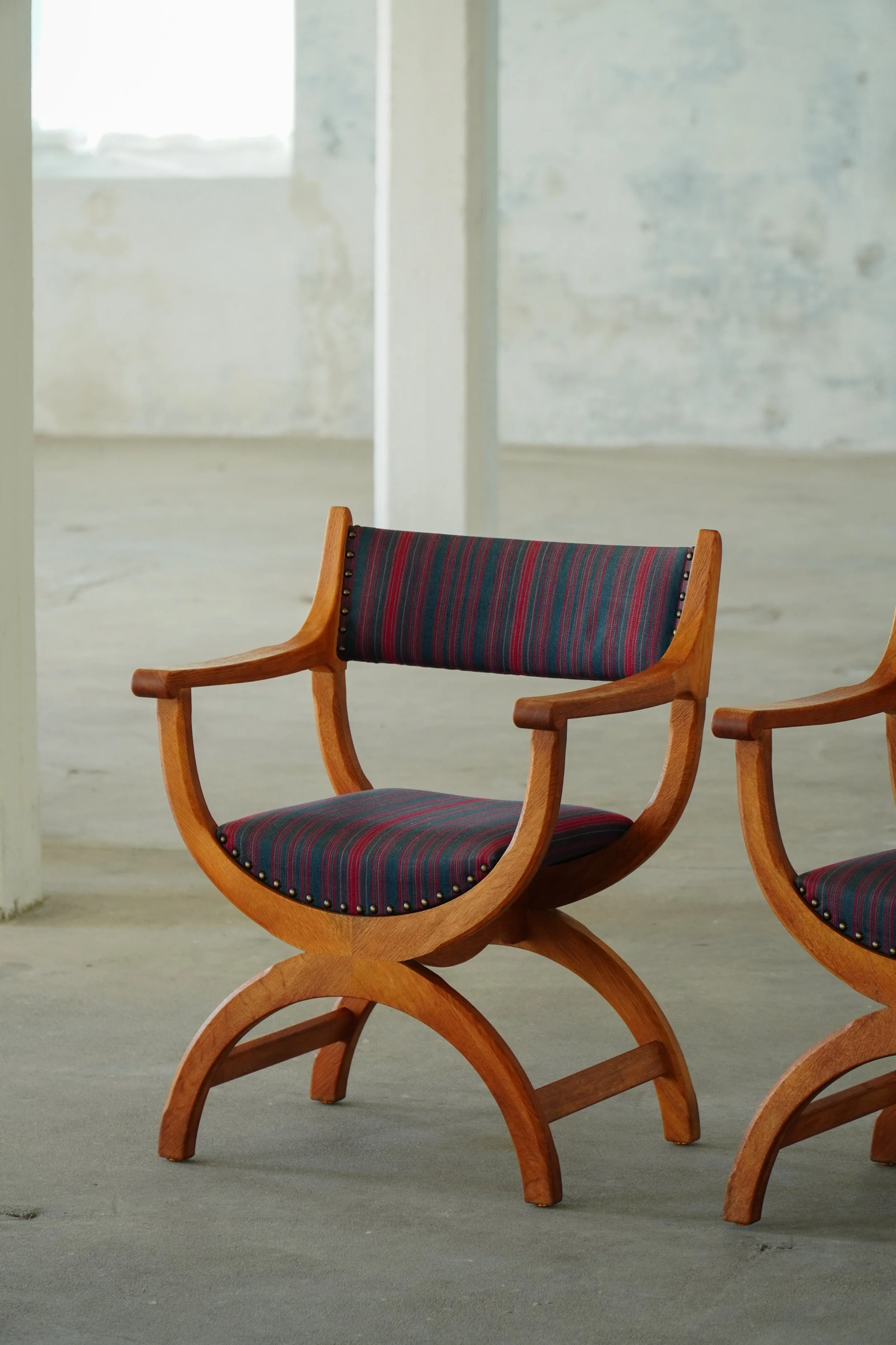 Arm_Chairs_Striped-25.jpg