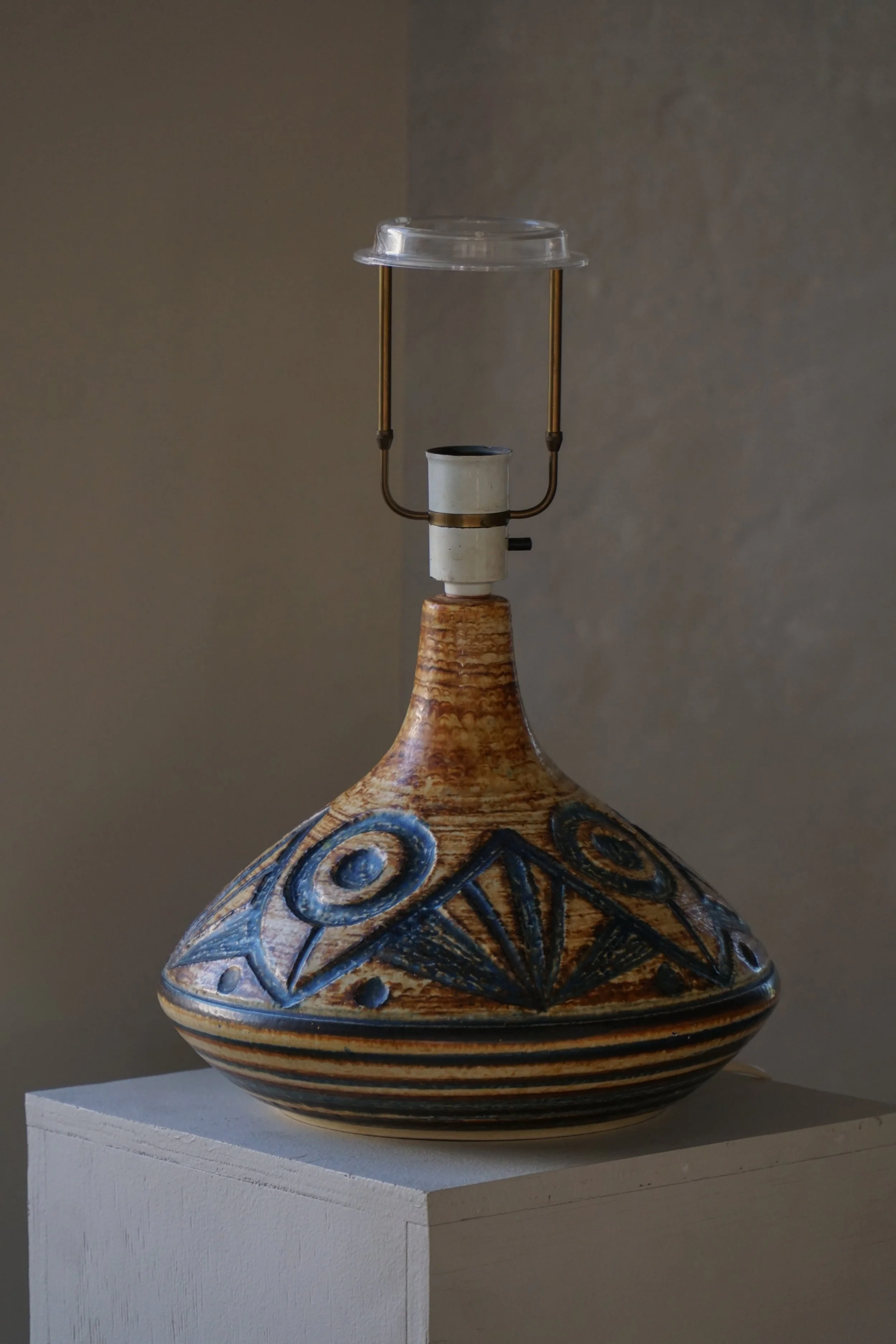 Lamp_Round-15.jpg