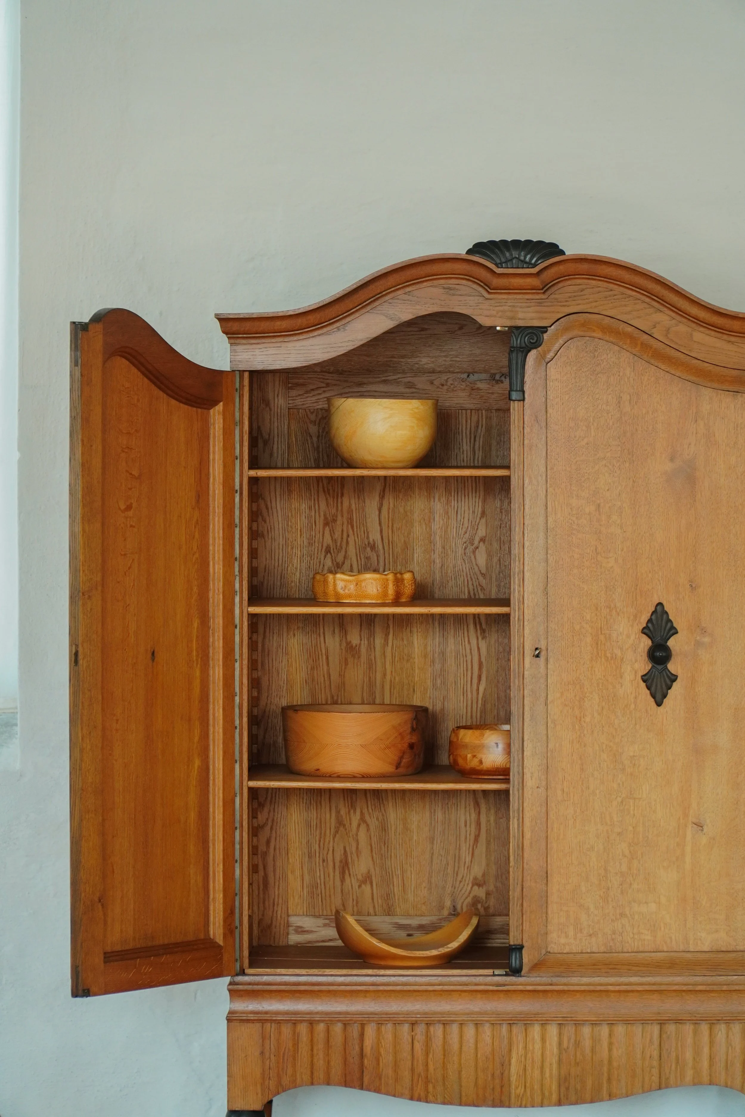 Cabinet-7.jpg