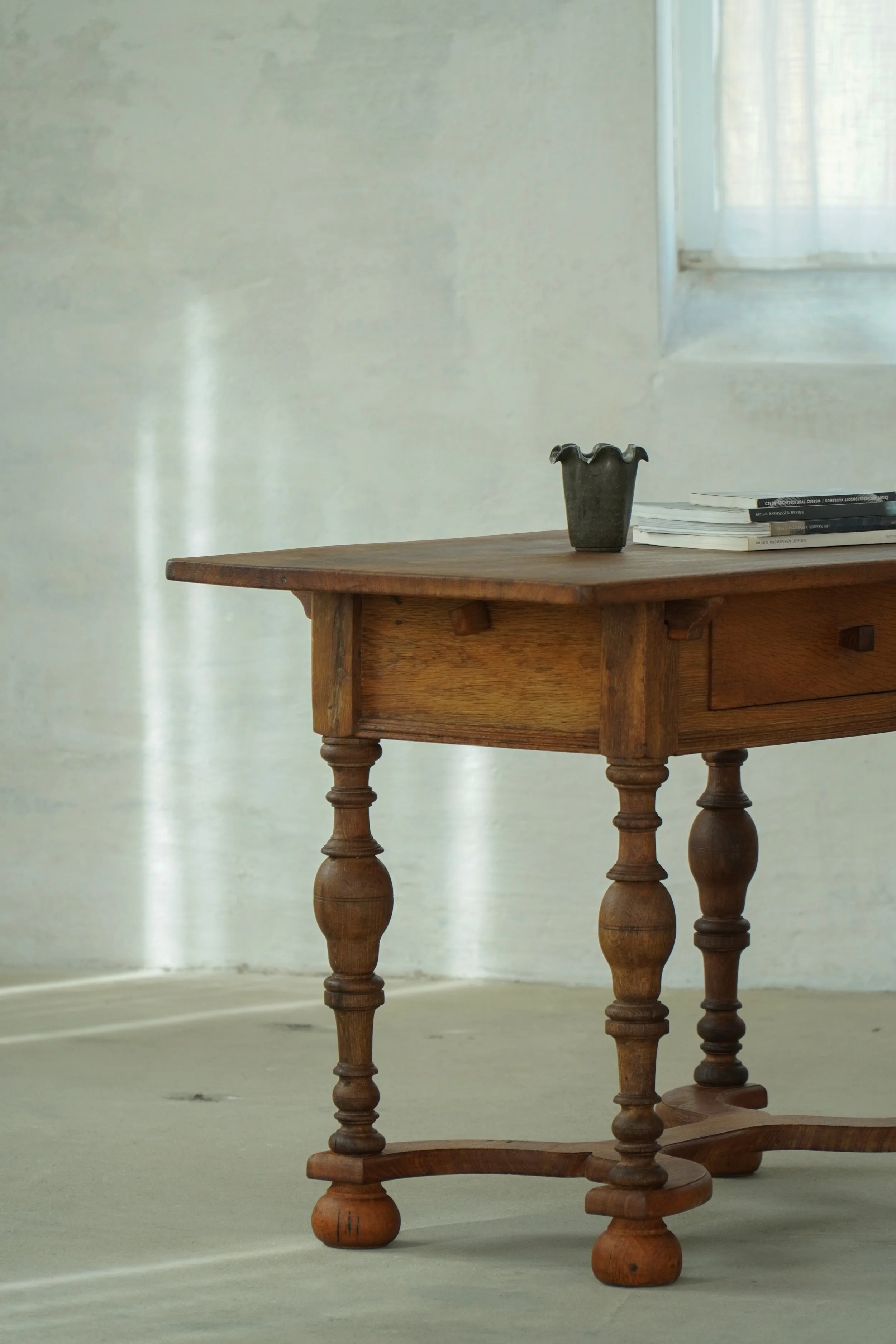 Table.jpg