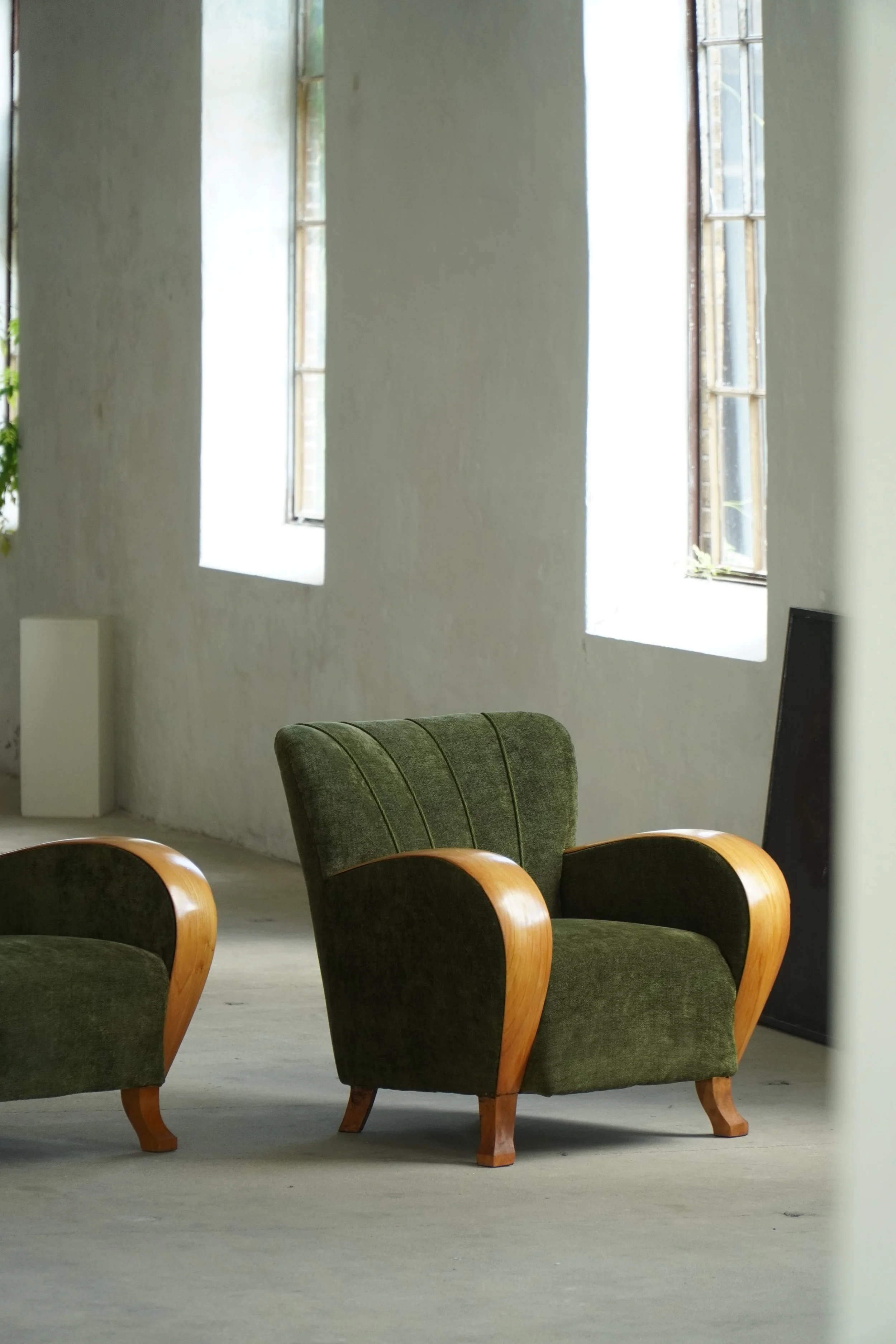 Pair of Danish Art Deco Lounge Chairs, Elm & Green Velvet, 1940s