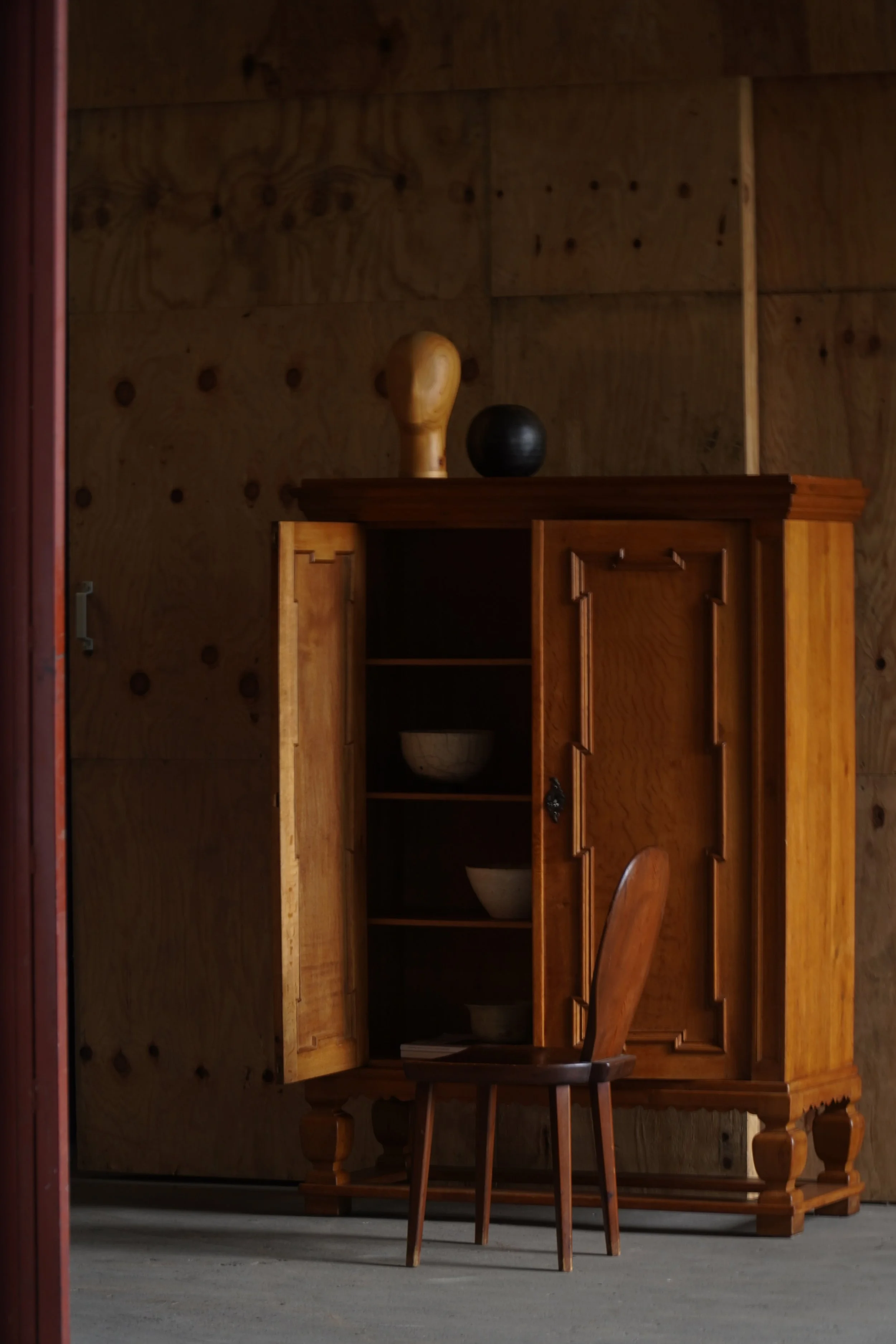 Cabinet-12.jpg