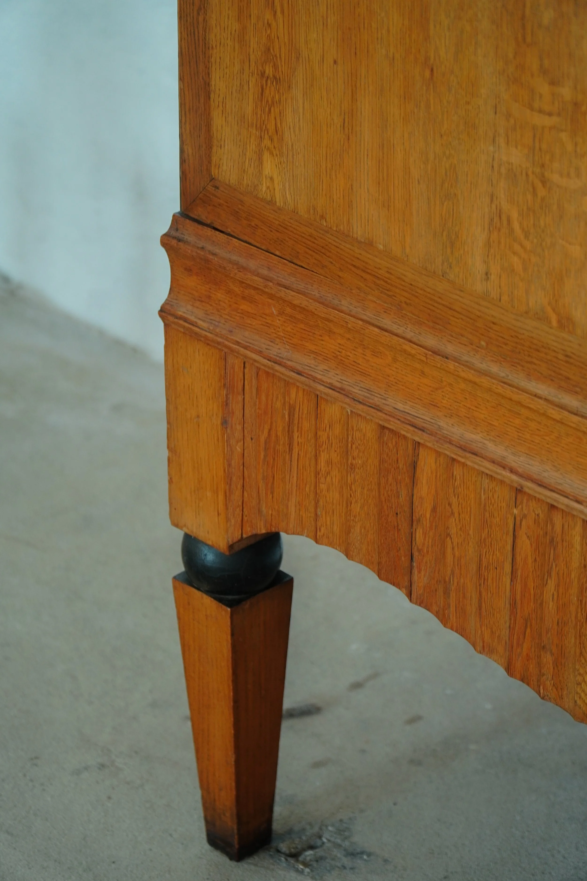 Cabinet-18.jpg