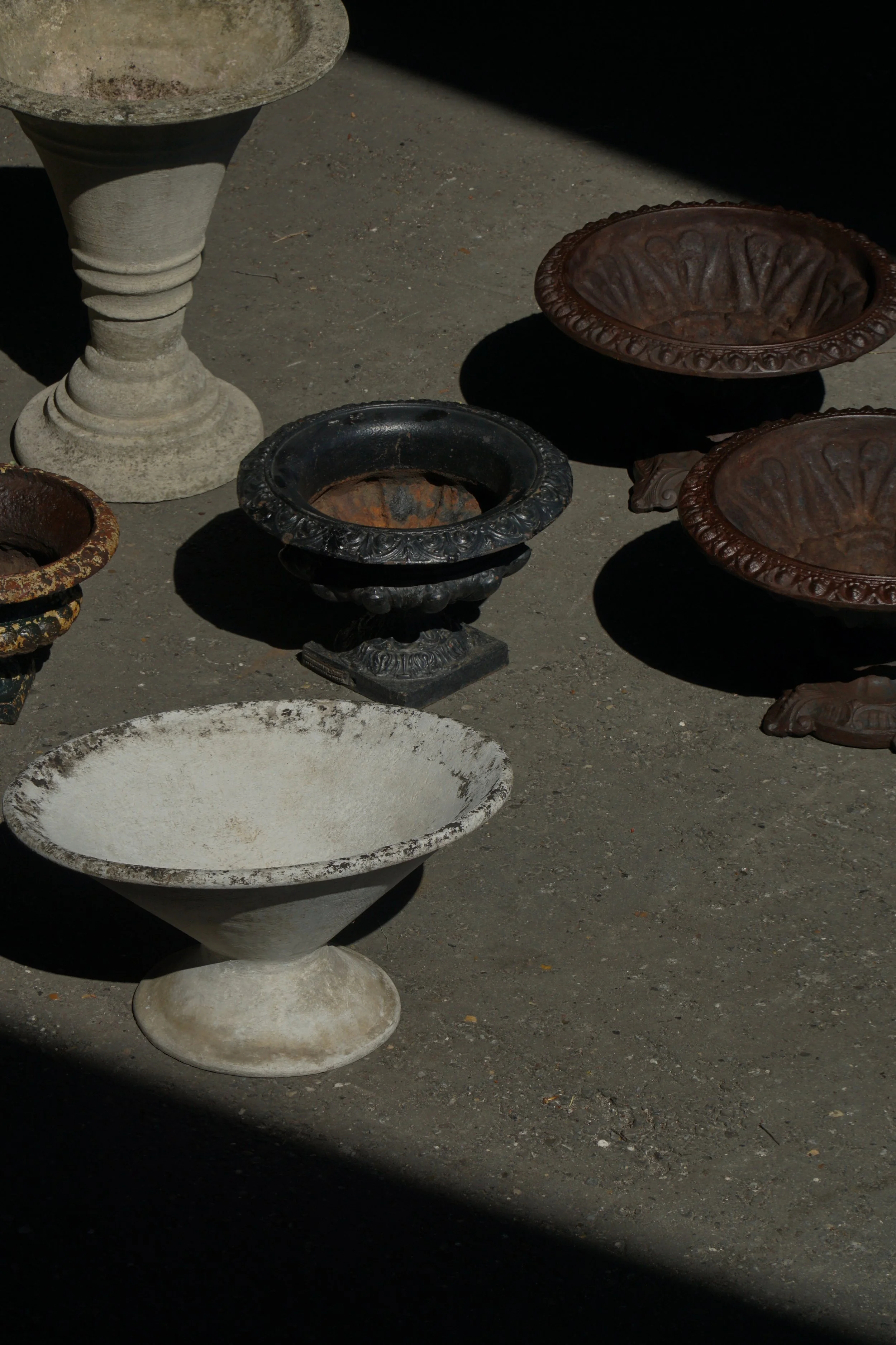 Ellebaek_Round_Planter-2.jpg