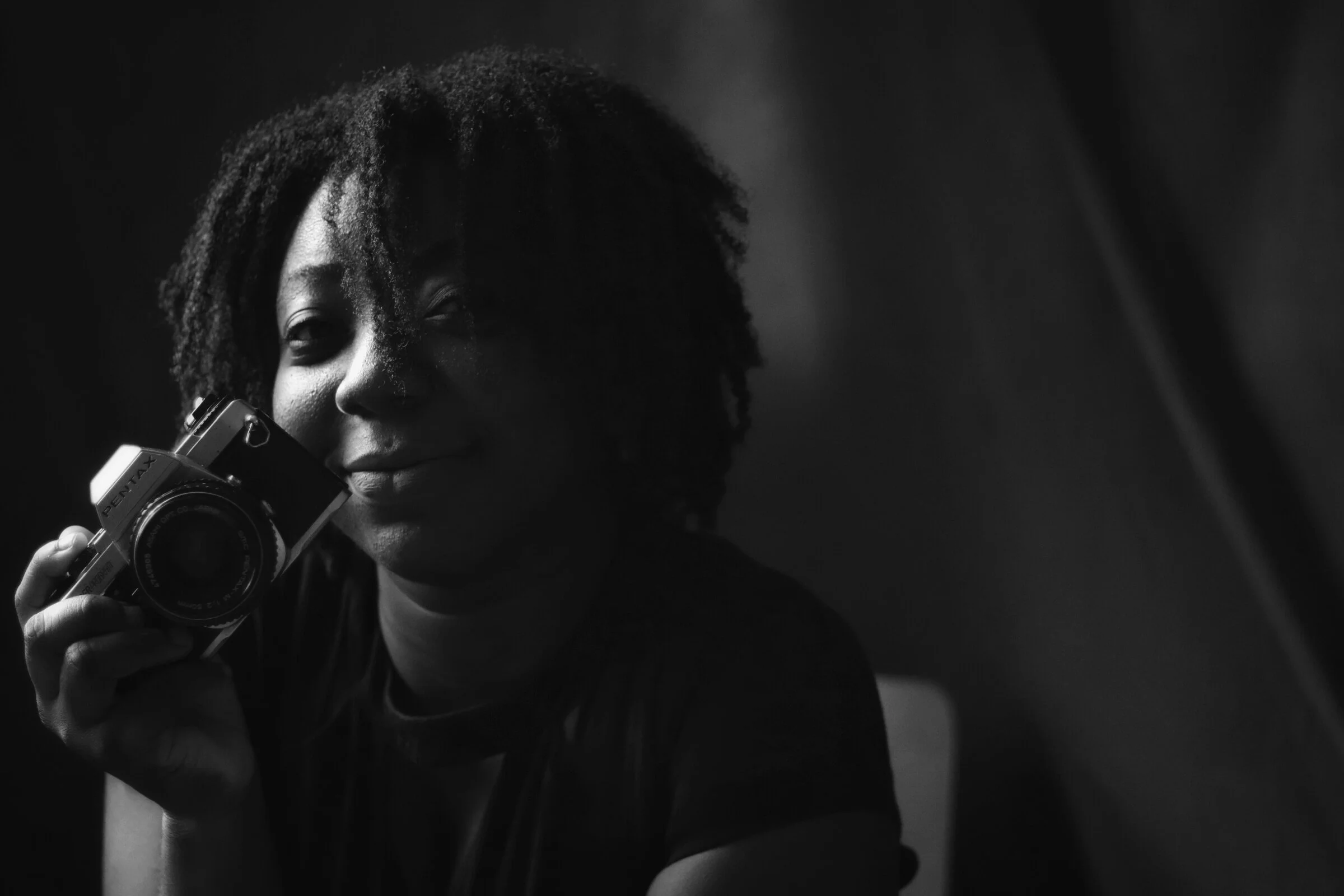 Female Gaze: Efe (Nancy Afua Agyeman)