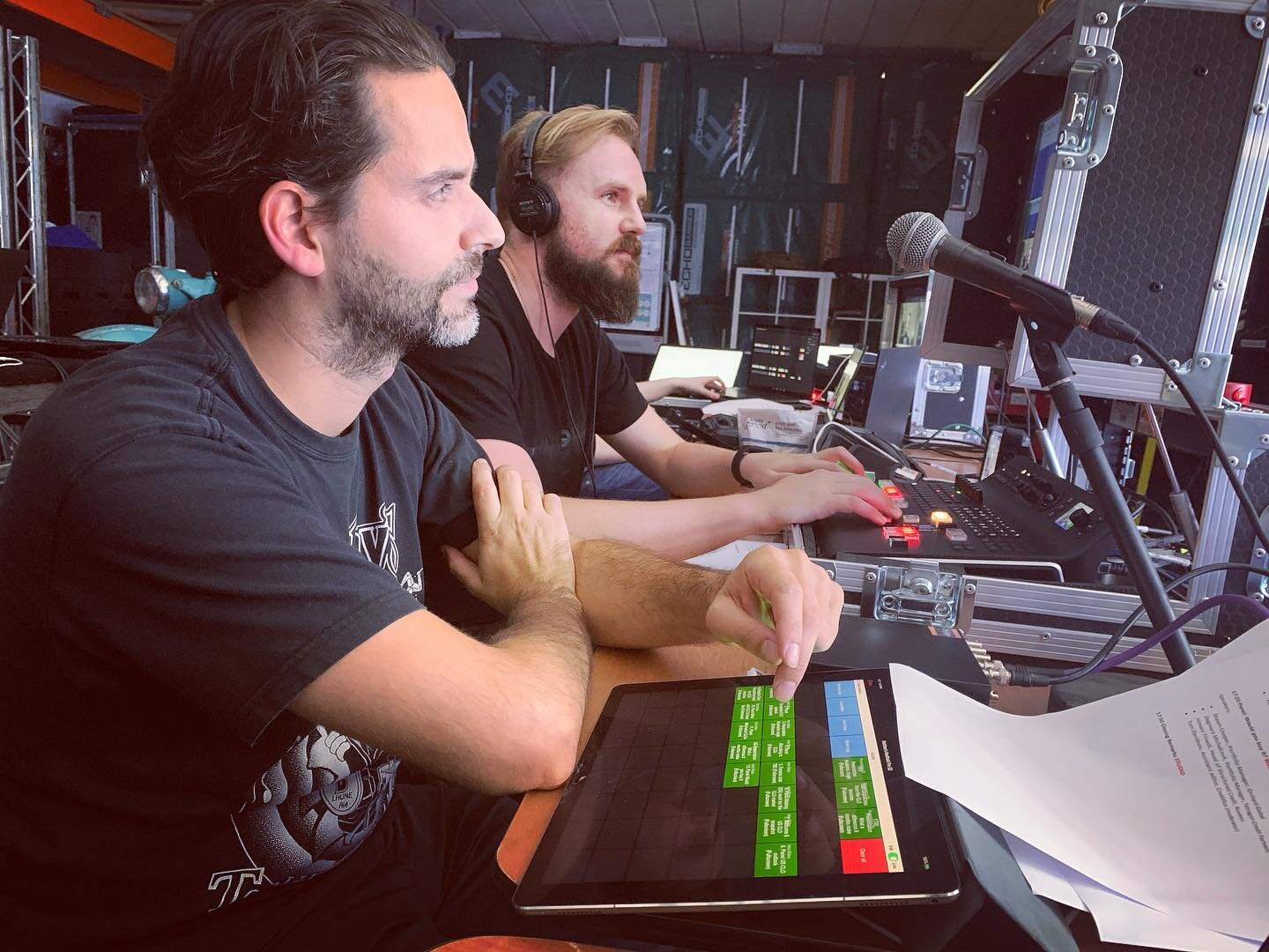 The Renegade / Little Ginger team out in force providing live production and streaming services for a series of virtual corporate events during lockdown when live audiences were not an option.  #livestreaming #virtualevents #multicam #eventplanner #l