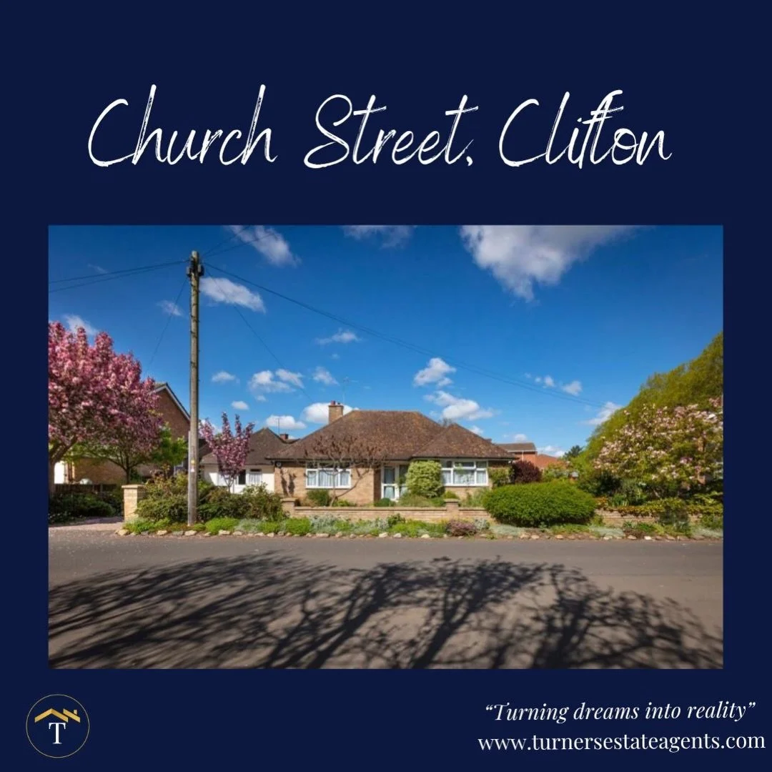 🏡 𝐍𝐄𝐖 𝐓𝐎 𝐌𝐀𝐑𝐊𝐄𝐓 | Church Street, Clifton, Shefford, SG17

💷 Guide Price: &pound;600,000

✨ RARE TO THE MARKET!! - DETACHED EXTENDED BUNGALOW WITH ANNEX!! ✨

Set in a quiet, secluded location with countryside walks right on your doorstep,