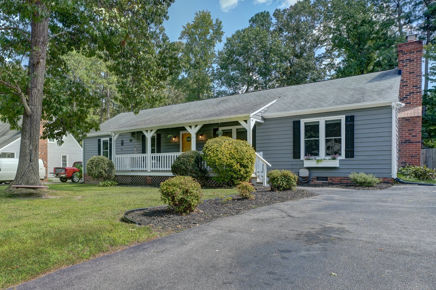 4647 Brookridge Rd 7694-2.jpg