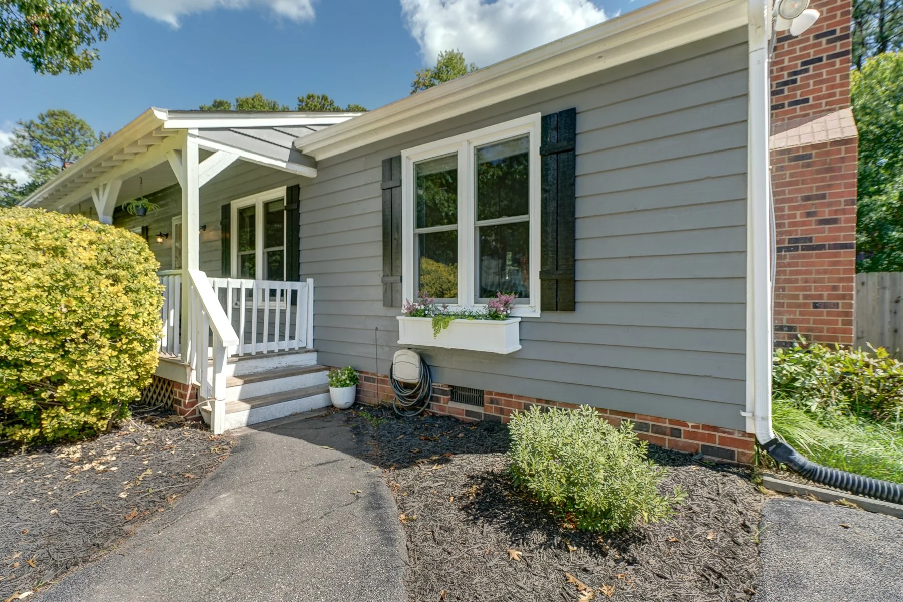 4647 Brookridge Rd 7719.jpg