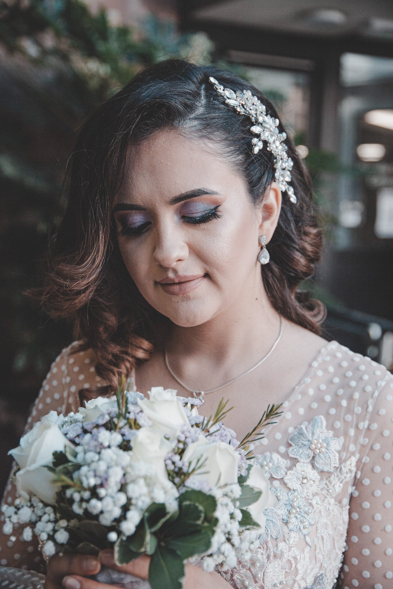 Bride holding her bouquet of flowers