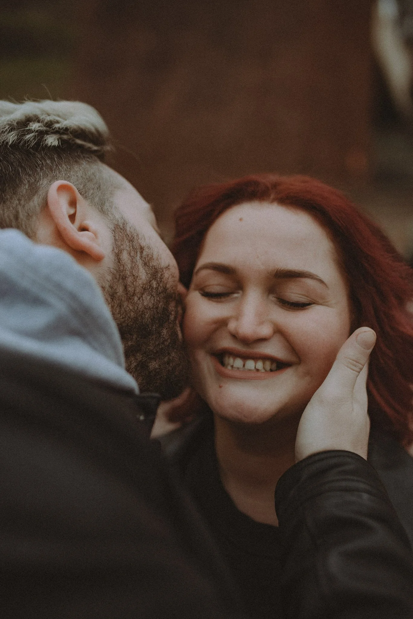 Portrait of a couple in natural light