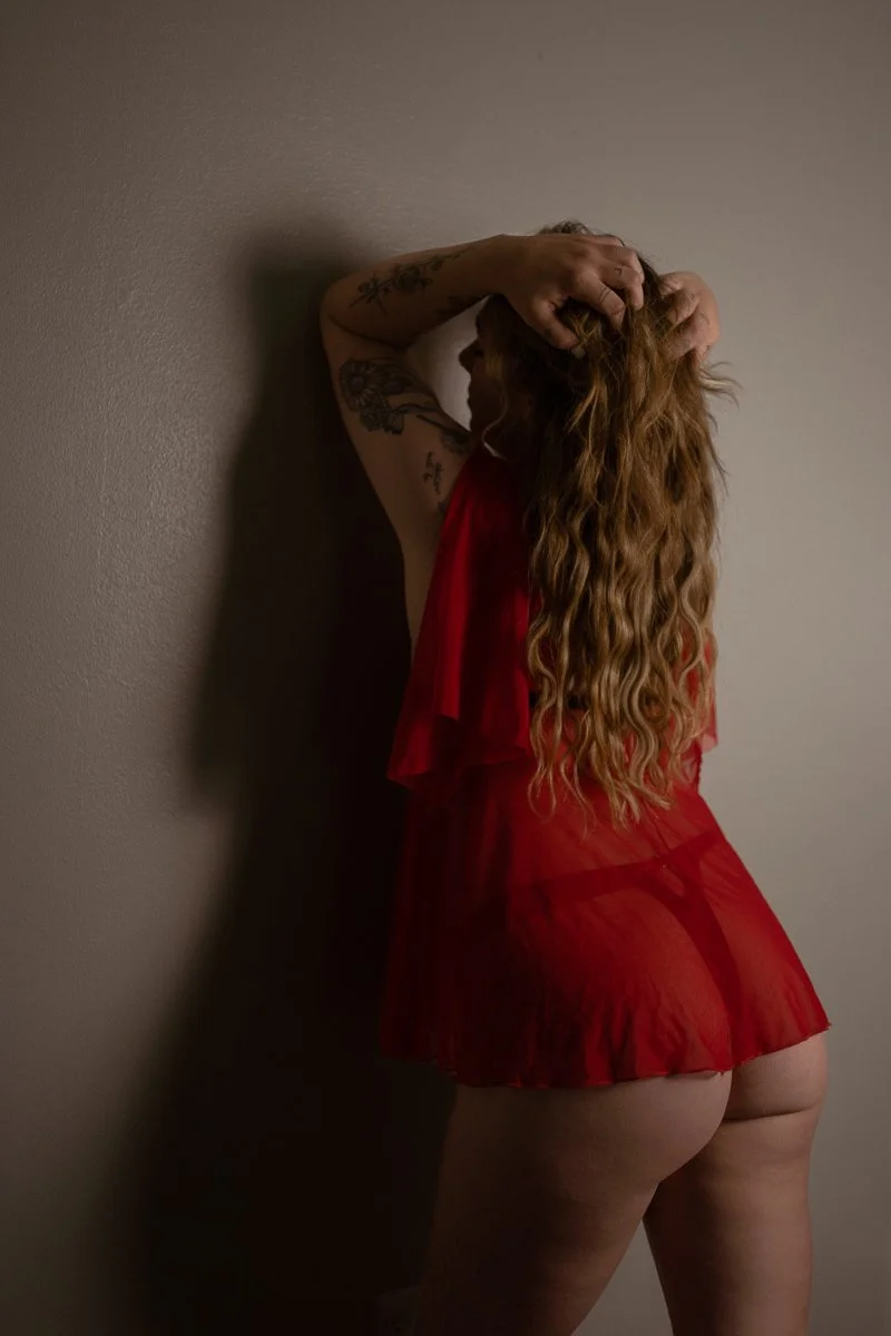 boudoir-photography-in-conroe-texas-6.jpg