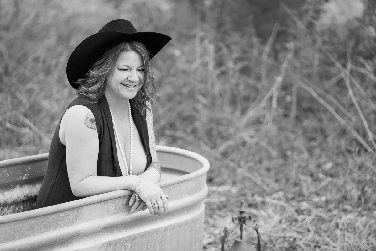 boudoir-photography-in-spring-texas-44.jpg